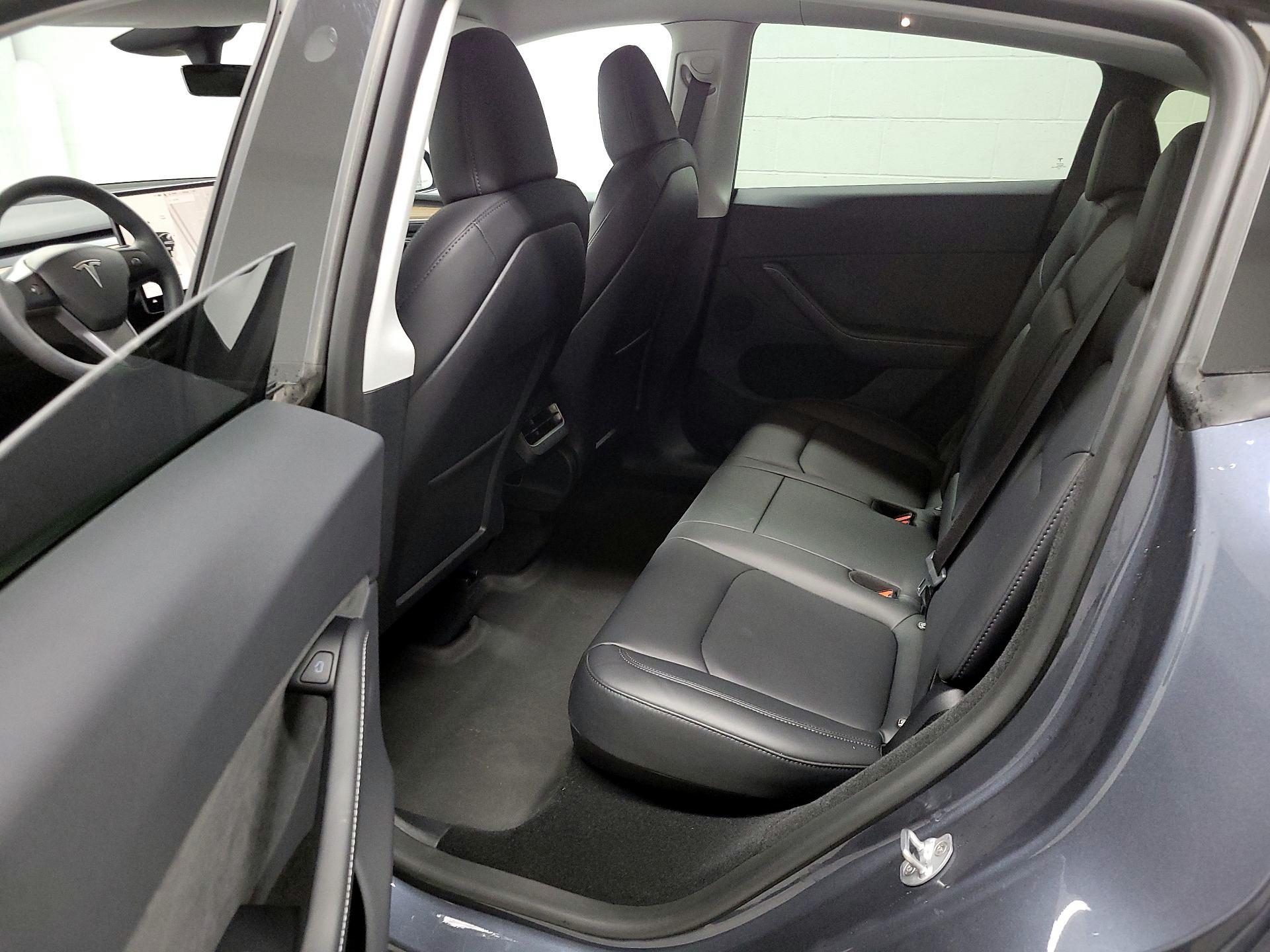 Thumbnail: 2023 Tesla Model Y - 19