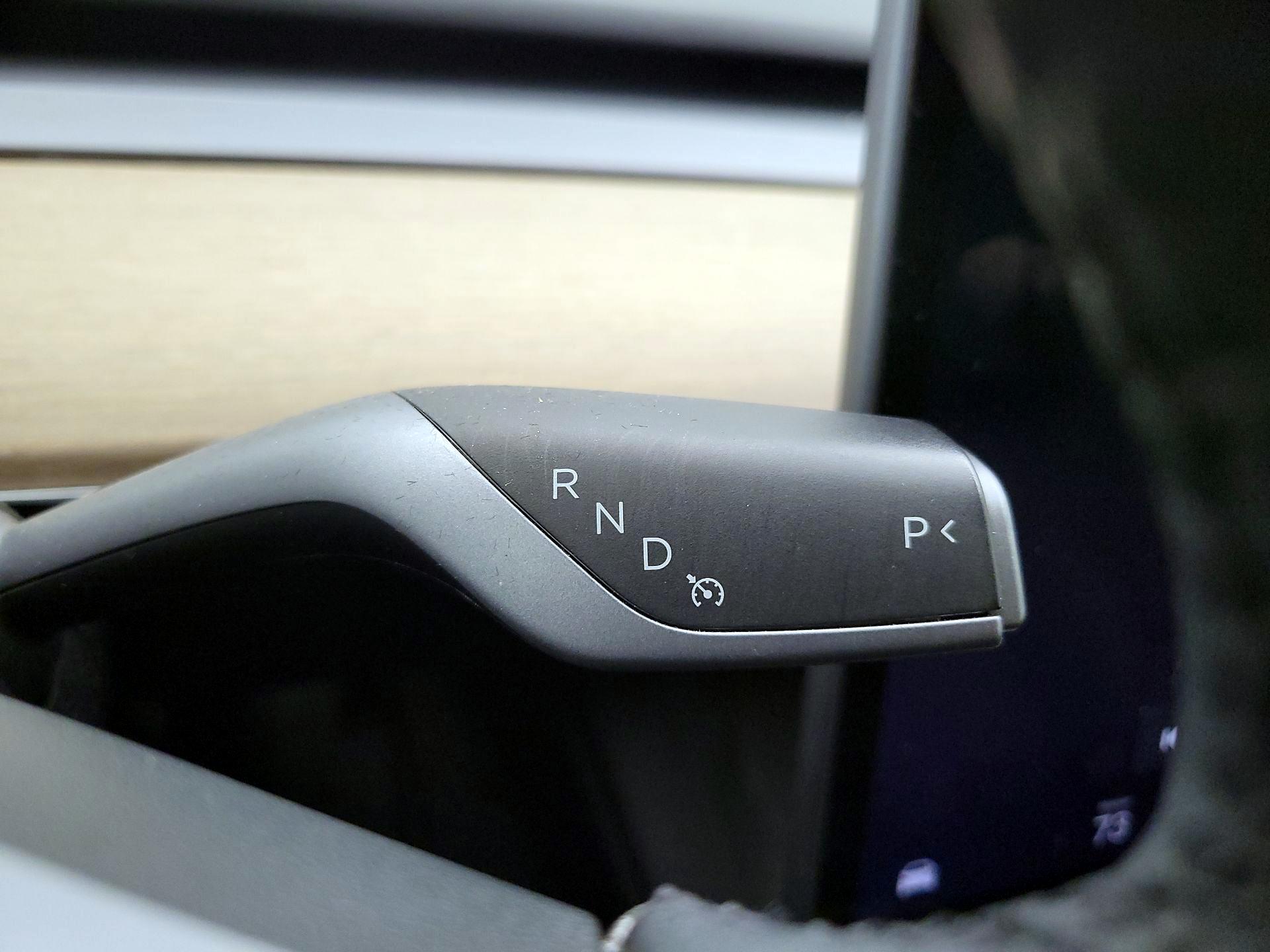 Thumbnail: 2023 Tesla Model 3 - 16