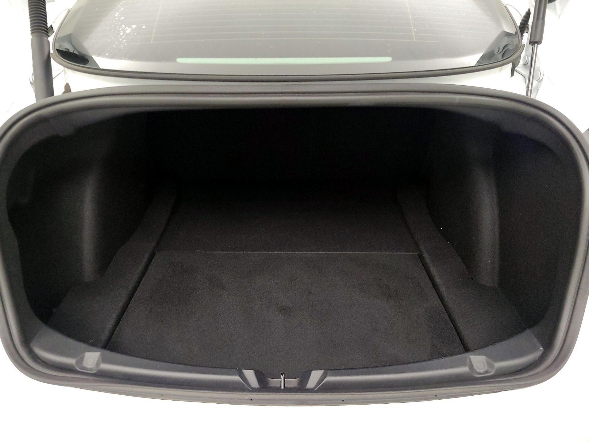 Thumbnail: 2023 Tesla Model 3 - 19