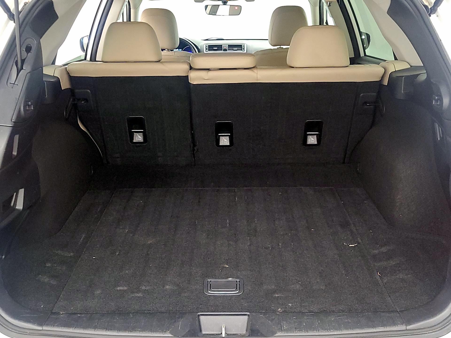 Thumbnail: 2018 Subaru Outback - 20