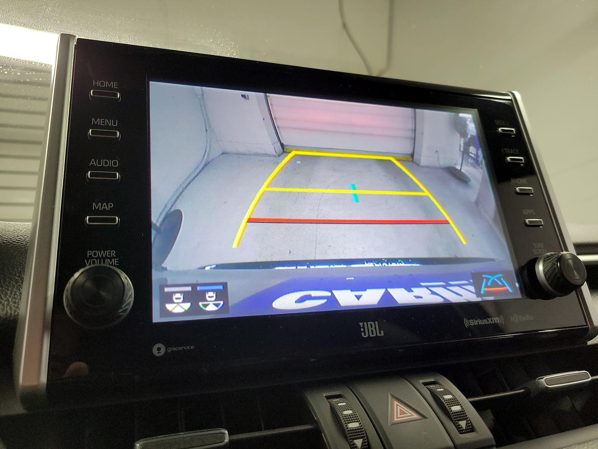 Thumbnail: 2022 Toyota RAV4 - 15