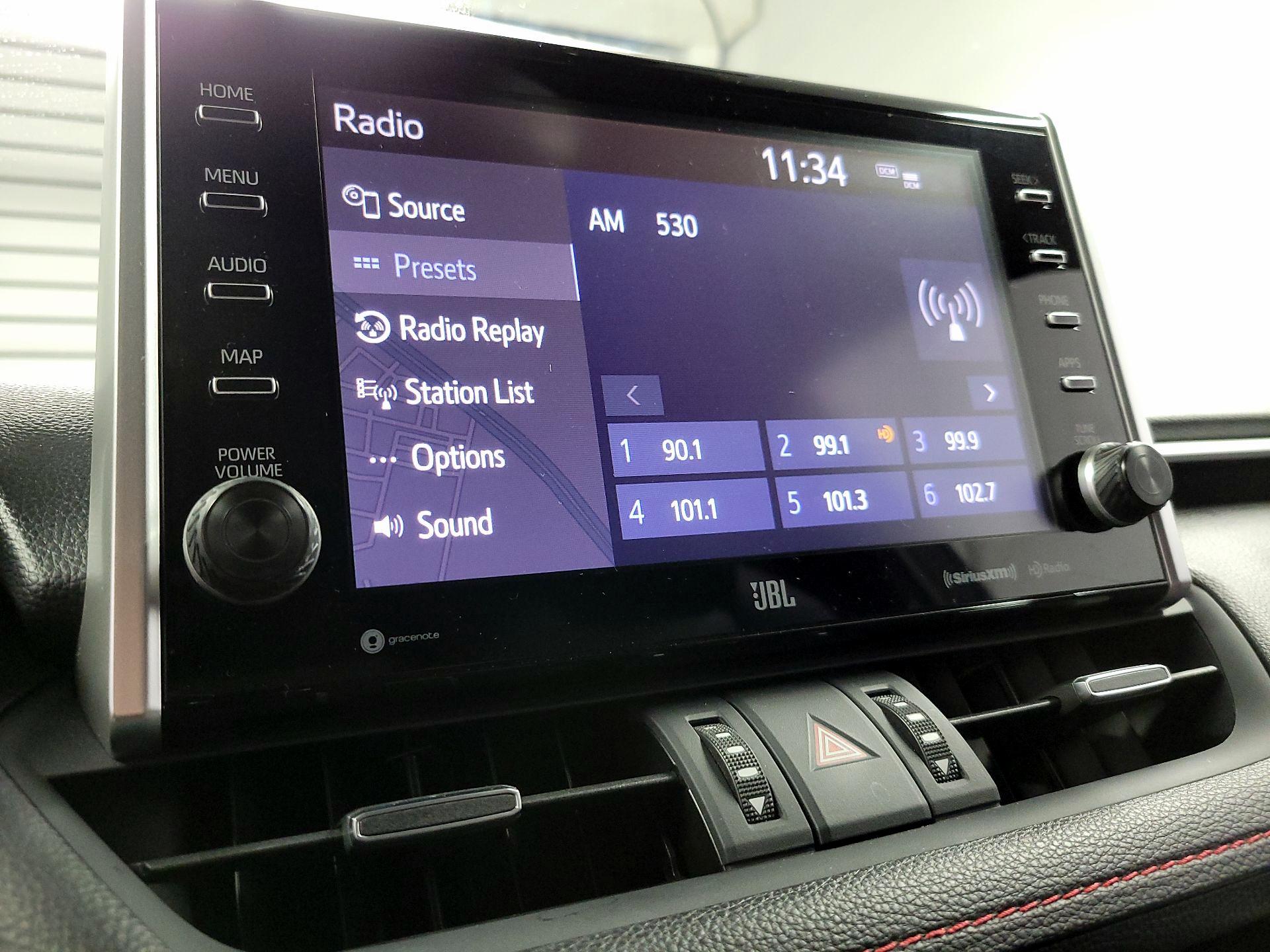 Thumbnail: 2022 Toyota RAV4 - 16