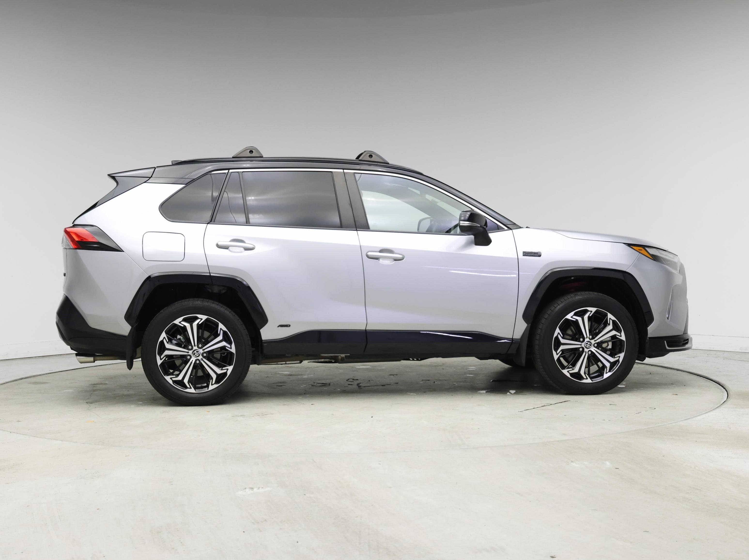 Thumbnail: 2022 Toyota RAV4 - 7