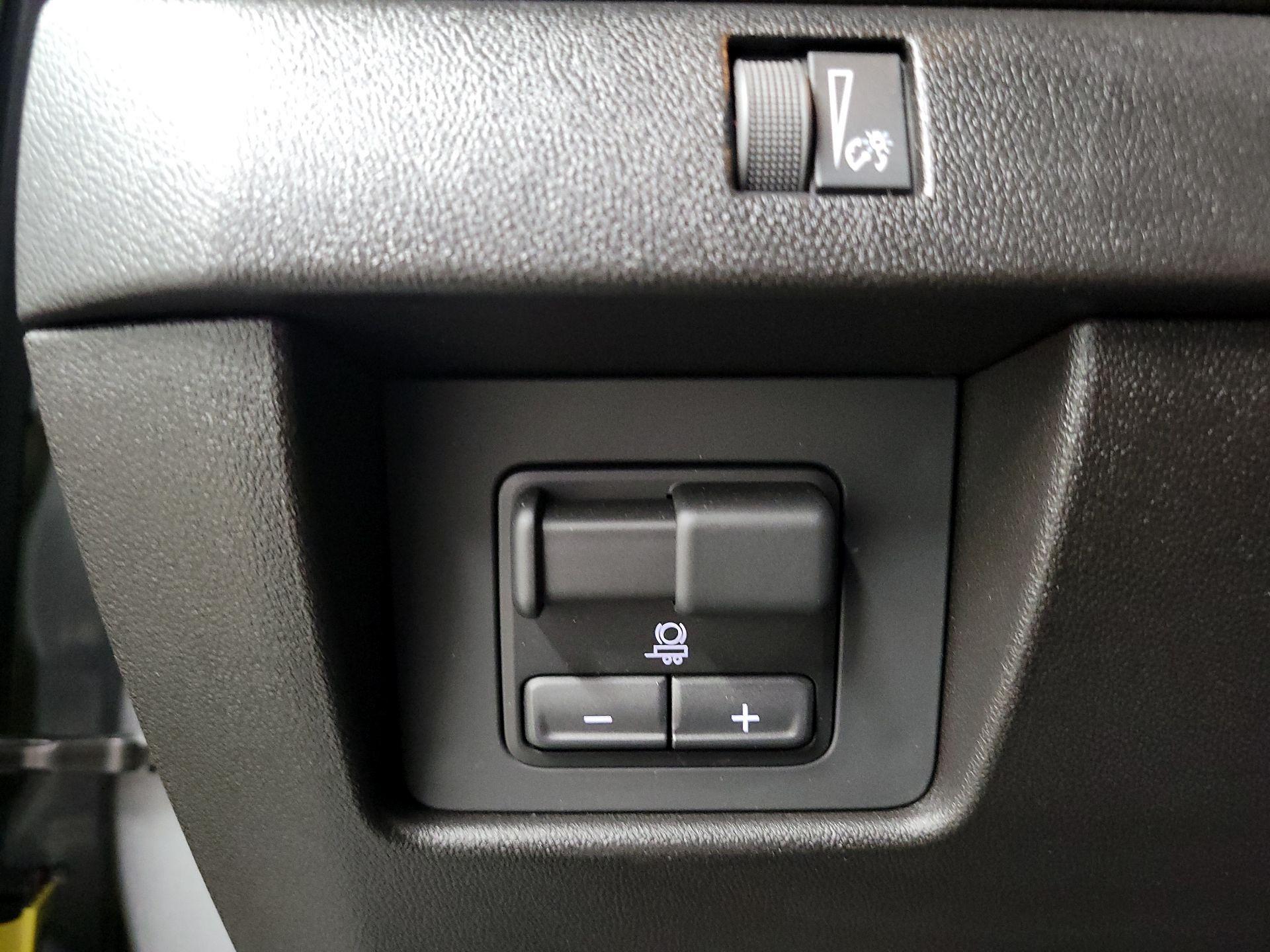 Thumbnail: 2026 Chevrolet Colorado - 13