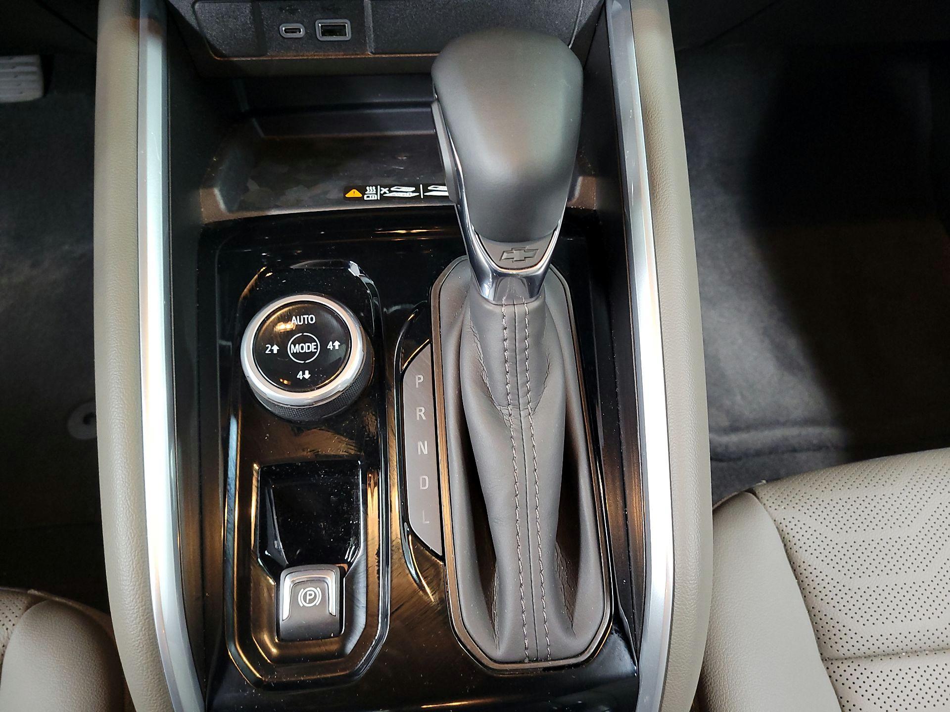 Thumbnail: 2026 Chevrolet Colorado - 17