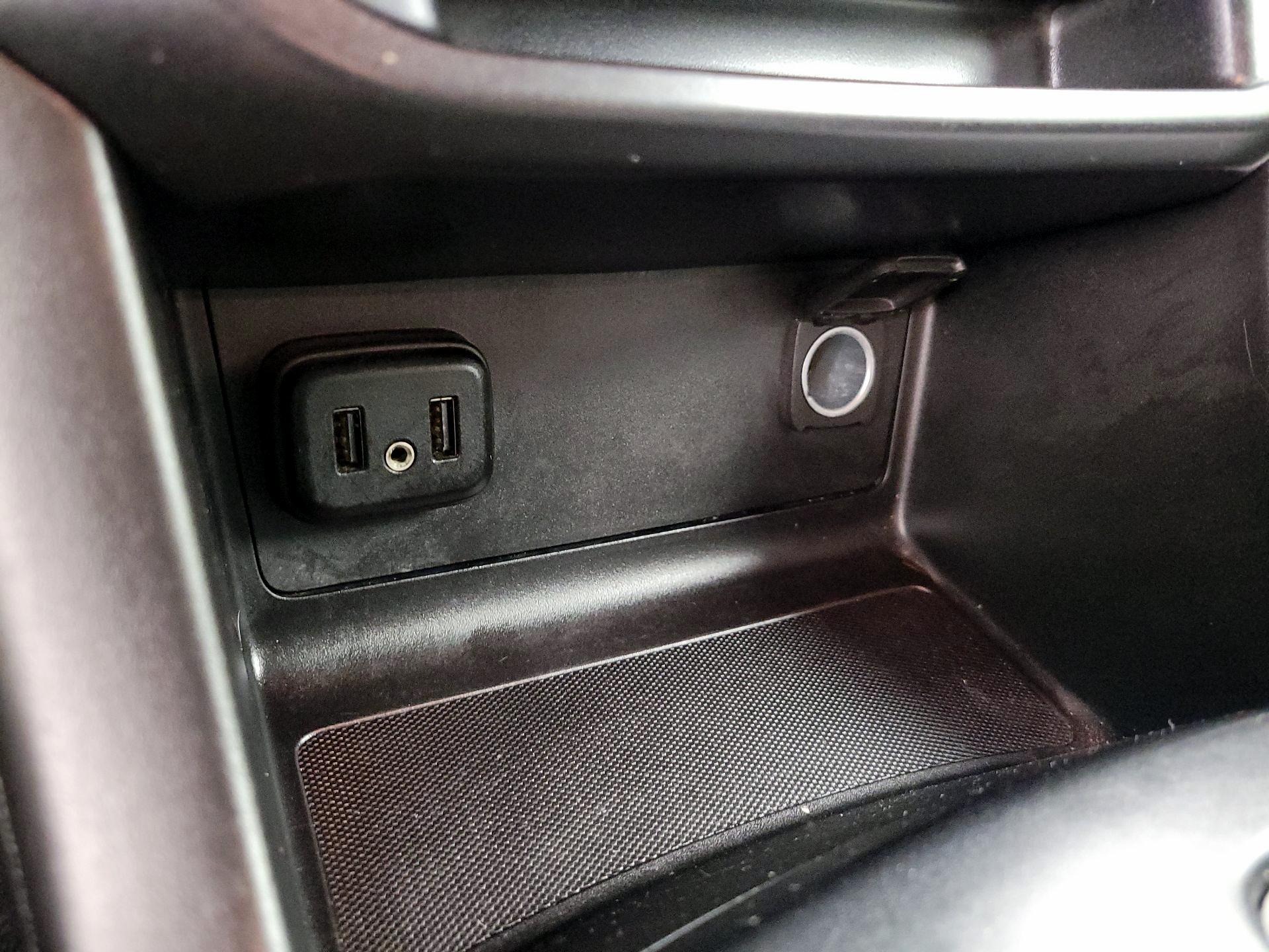 Thumbnail: 2020 Chevrolet Colorado - 18