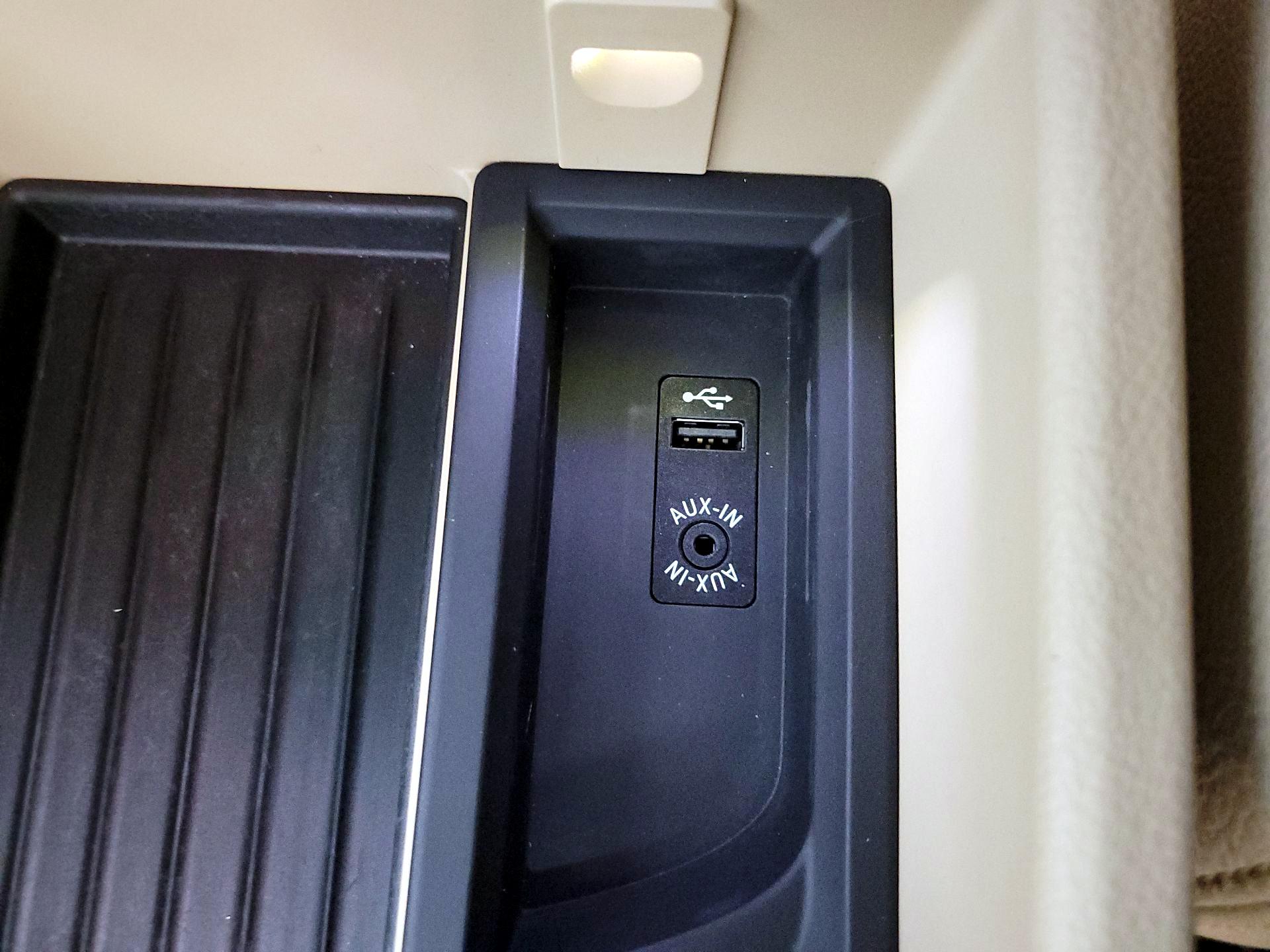 Thumbnail: 2015 BMW 3 Series - 18