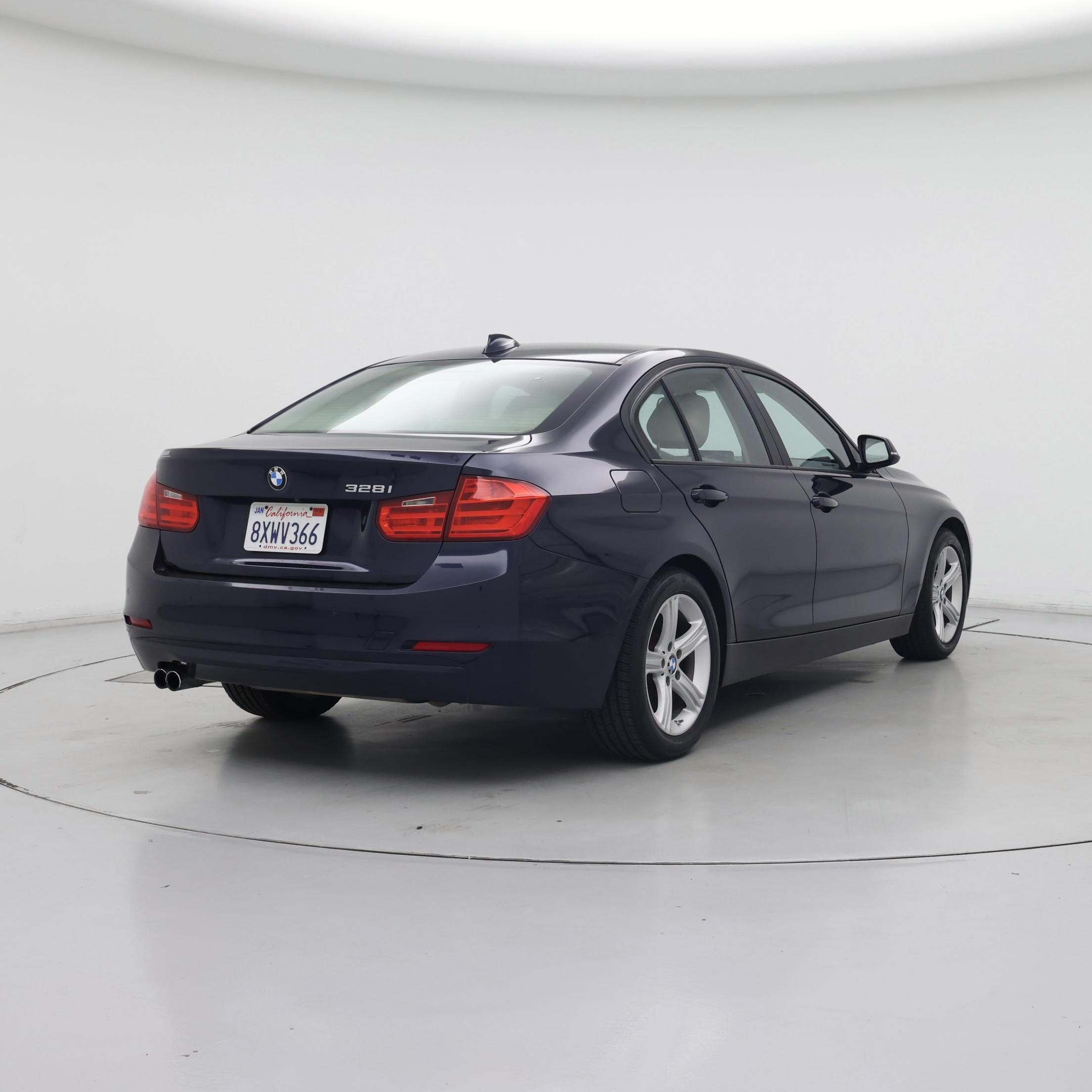 Thumbnail: 2015 BMW 3 Series - 8