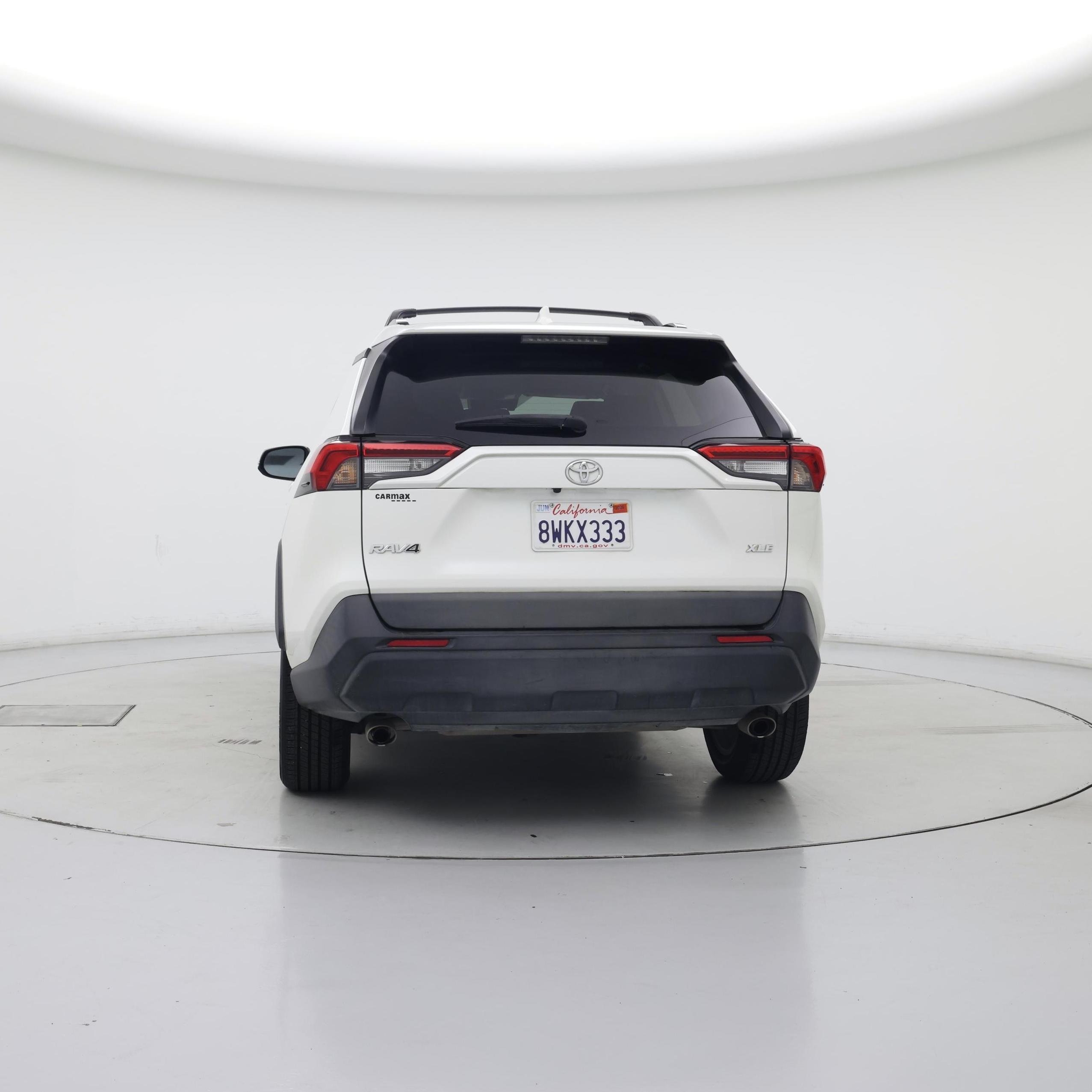 Thumbnail: 2021 Toyota RAV4 - 6