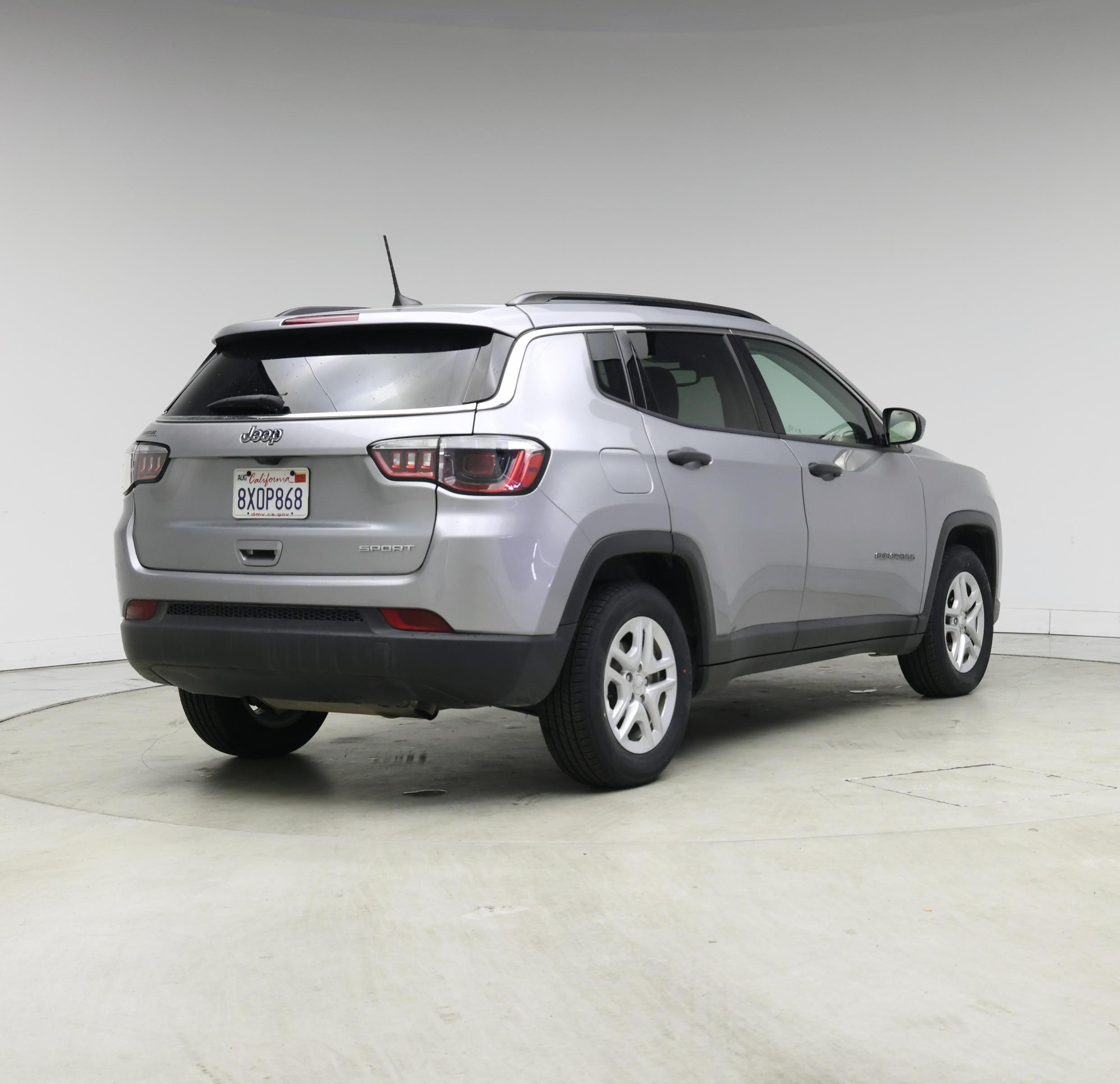 Thumbnail: 2021 Jeep Compass - 8