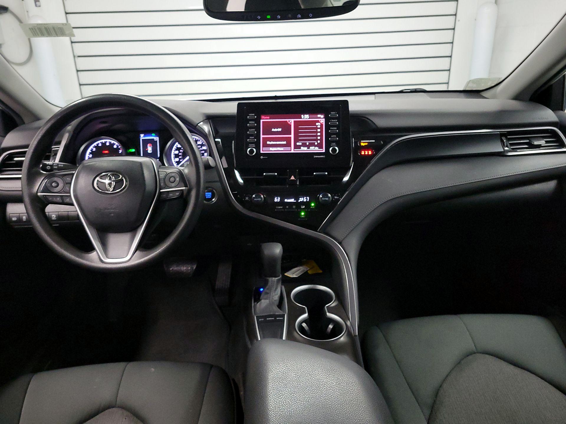 Thumbnail: 2023 Toyota Camry - 9