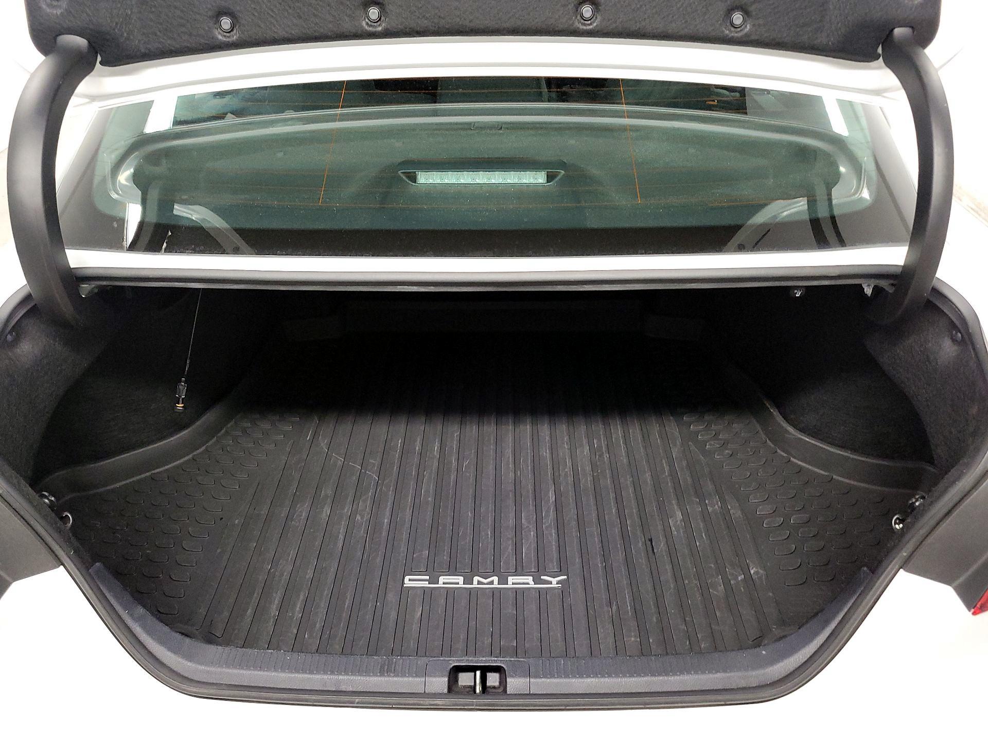 Thumbnail: 2023 Toyota Camry - 19