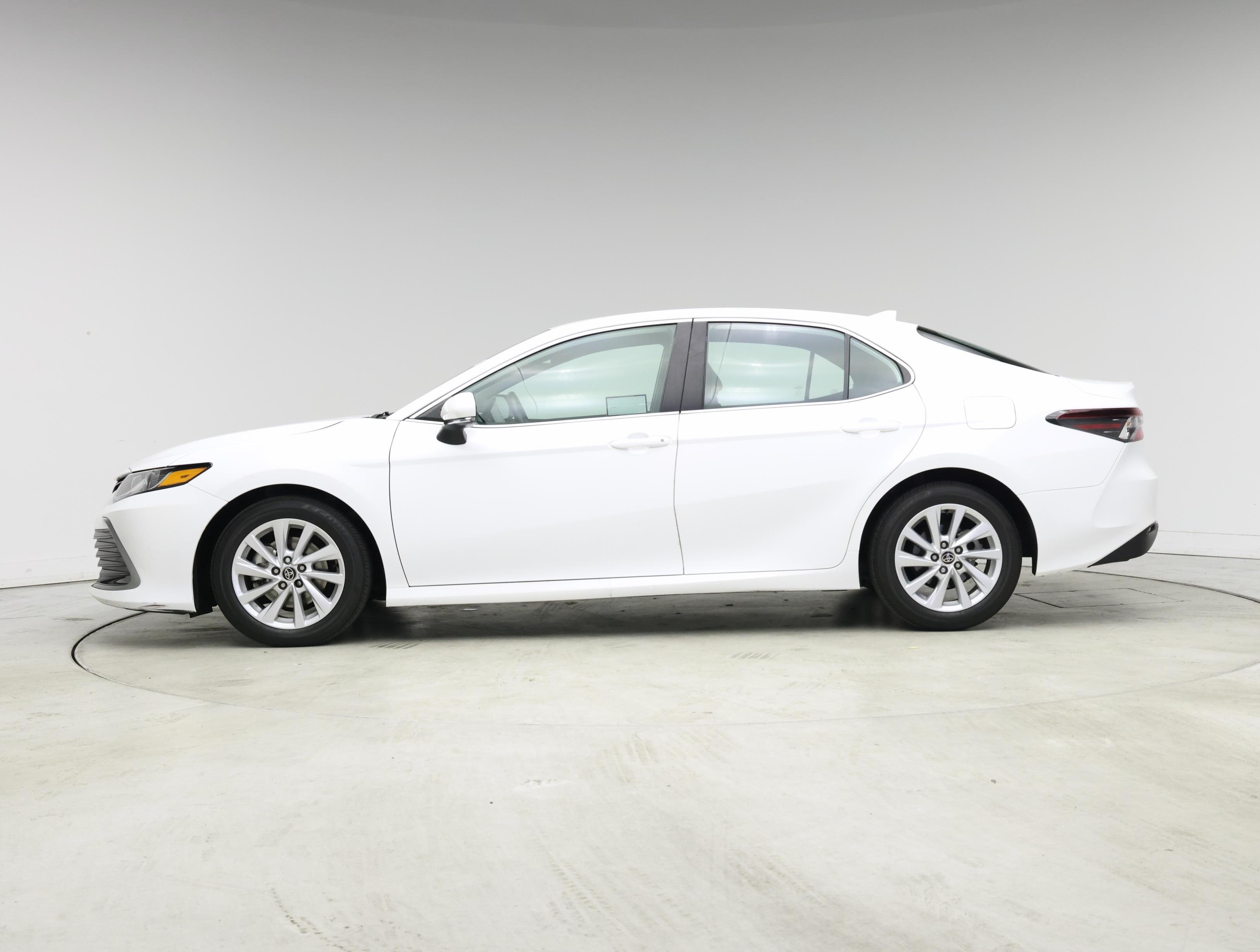 Thumbnail: 2023 Toyota Camry - 3