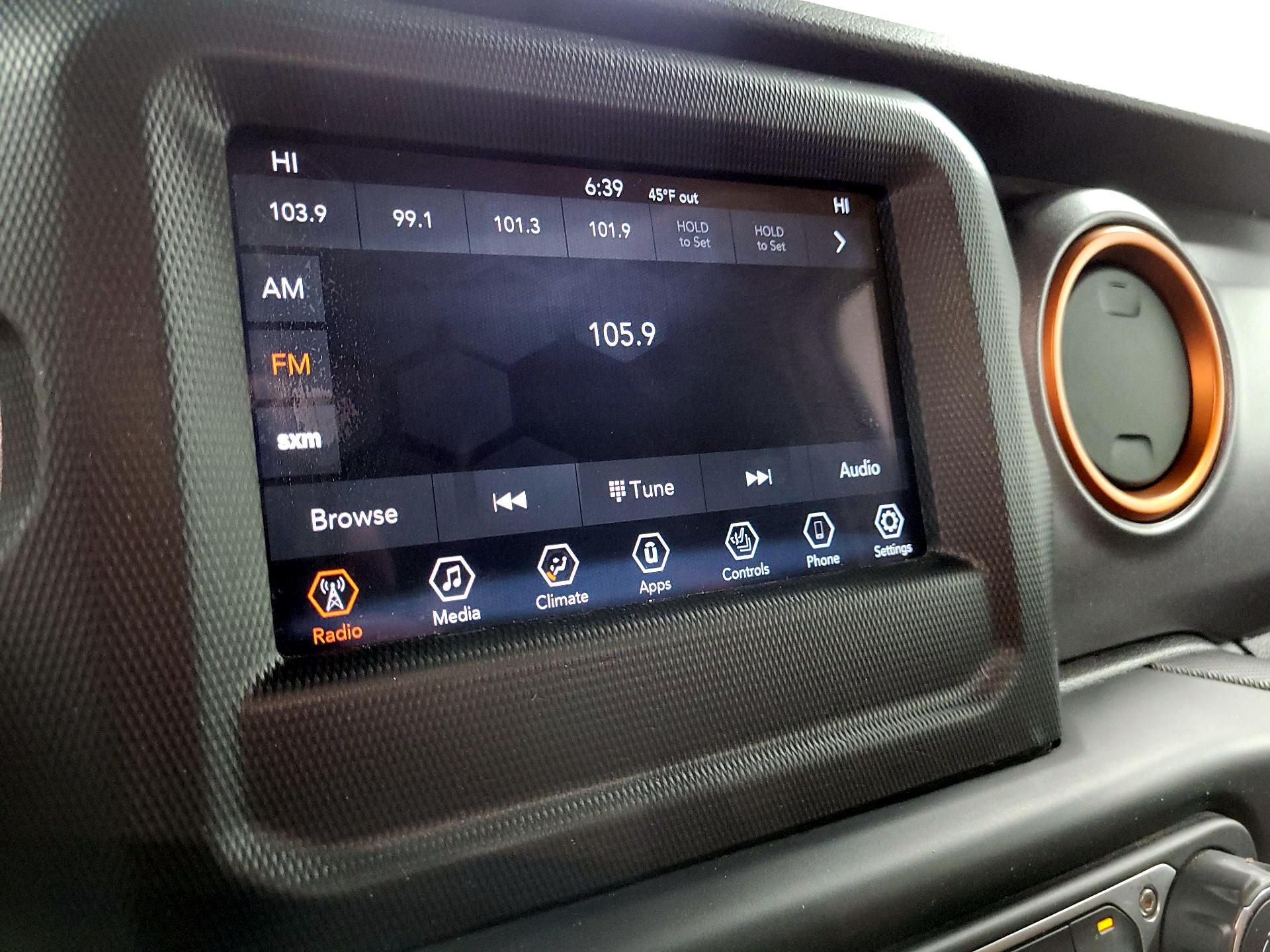 Thumbnail: 2021 Jeep Gladiator - 15