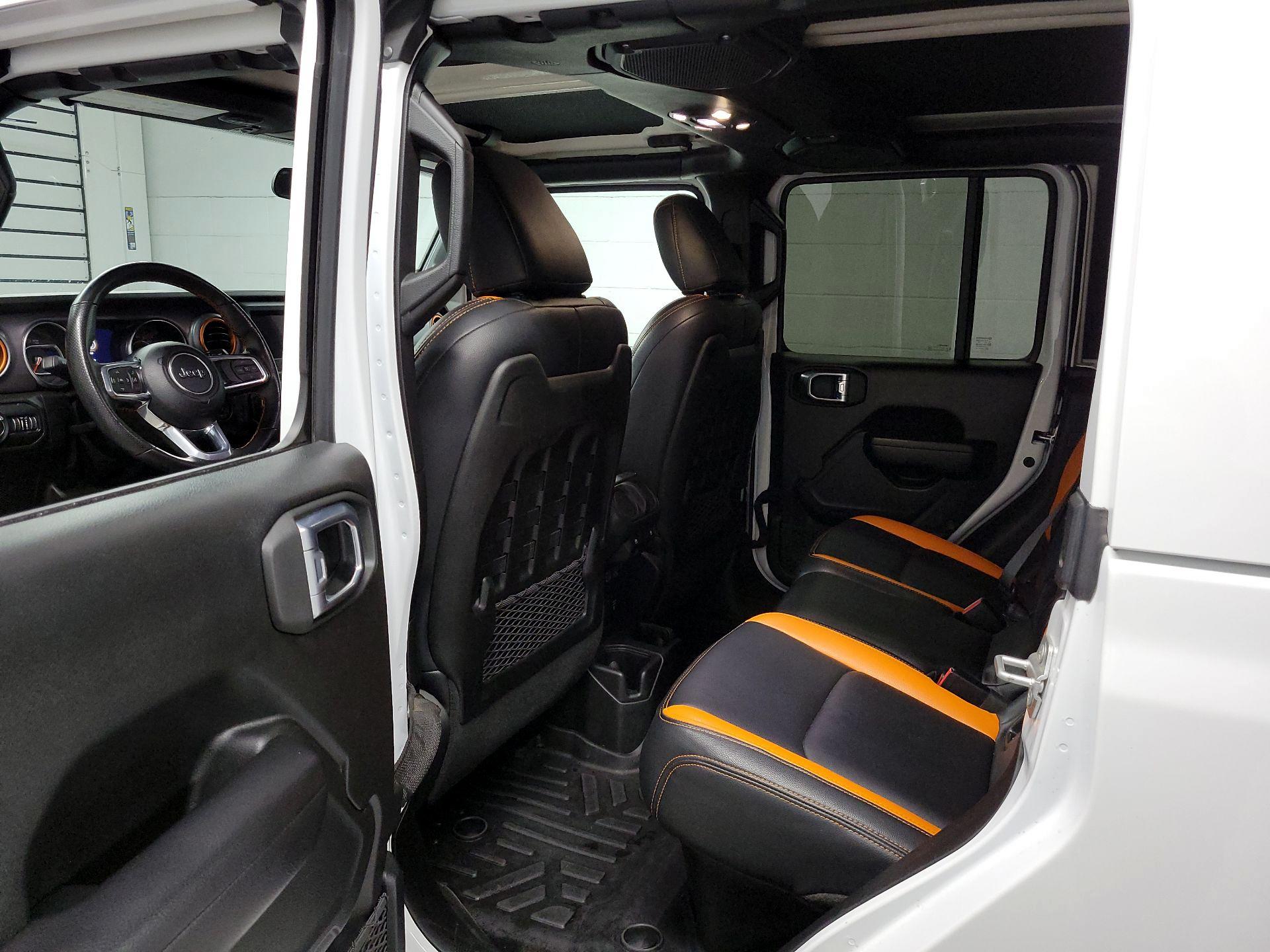 Thumbnail: 2021 Jeep Gladiator - 19