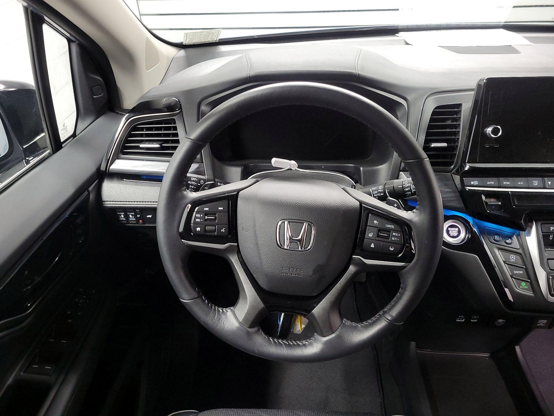 Thumbnail: 2025 Honda Odyssey - 10