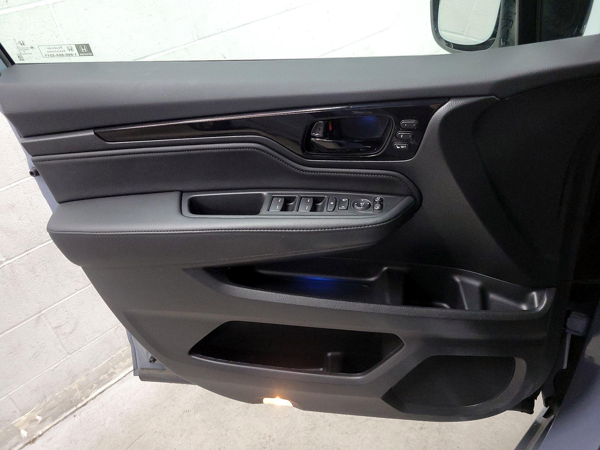 Thumbnail: 2025 Honda Odyssey - 12