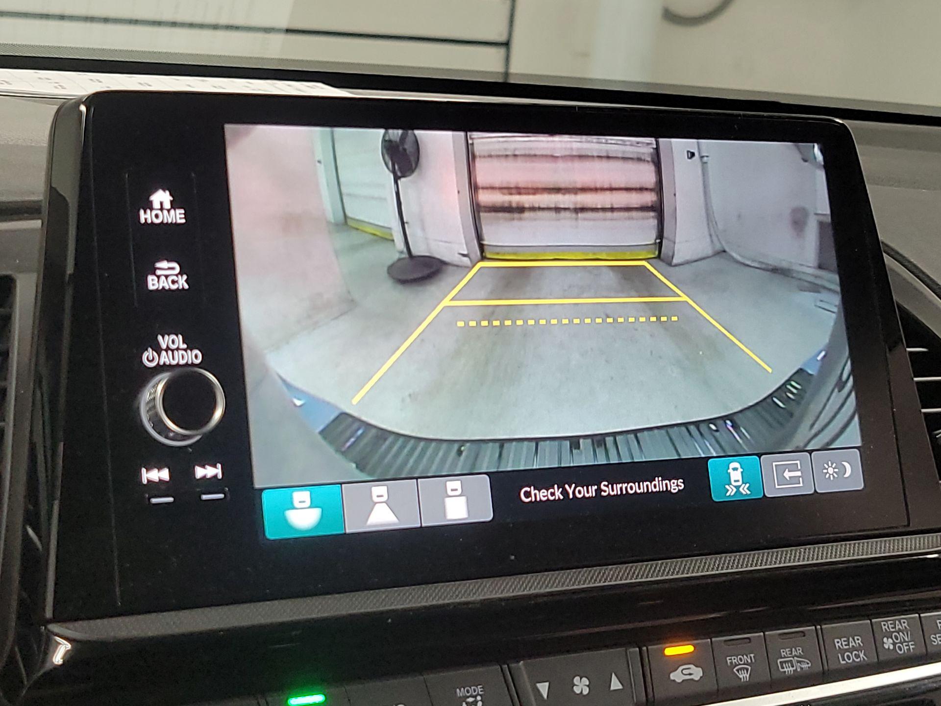 Thumbnail: 2025 Honda Odyssey - 13