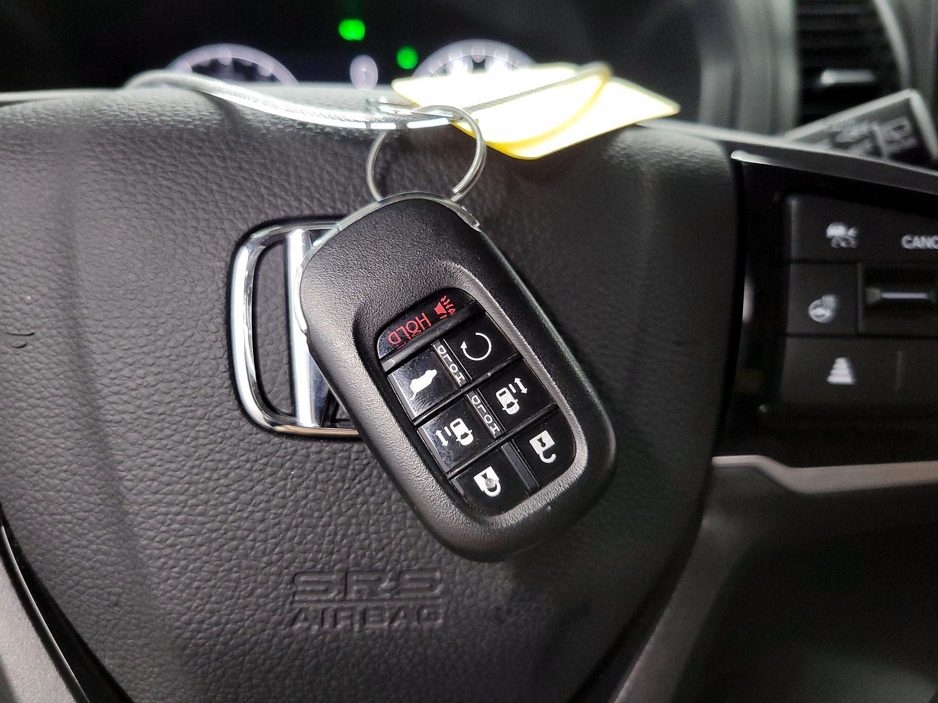 Thumbnail: 2025 Honda Odyssey - 20