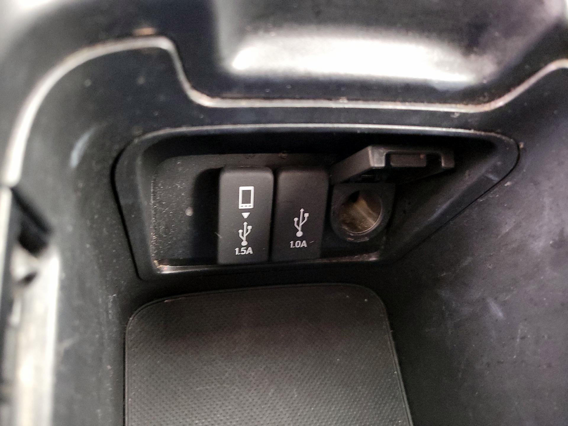 Thumbnail: 2017 Honda CR-V - 18