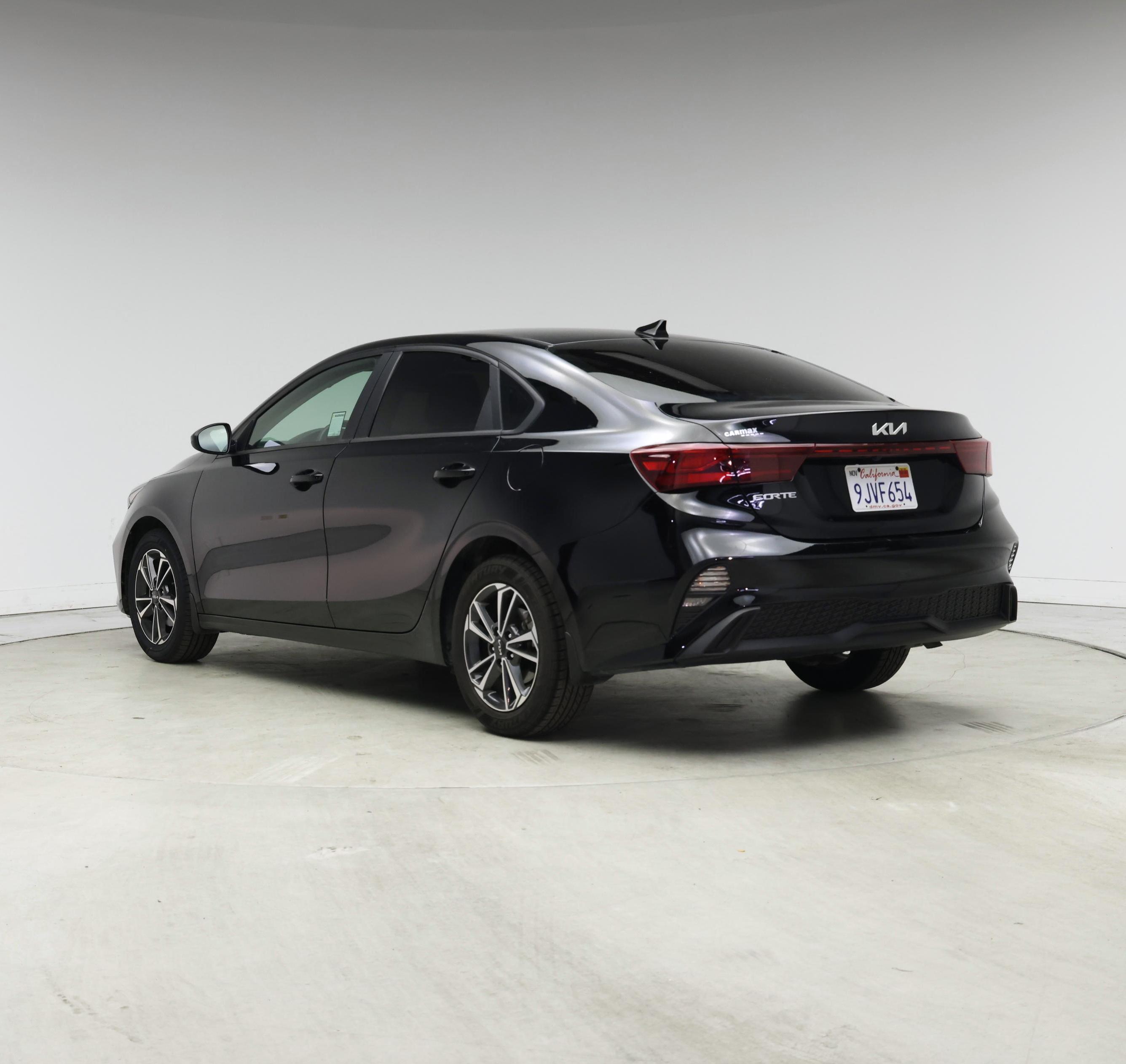 Thumbnail: 2024 Kia Forte - 2