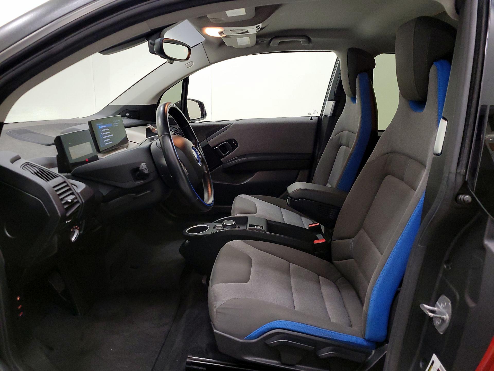 Thumbnail: 2019 BMW i3 - 11