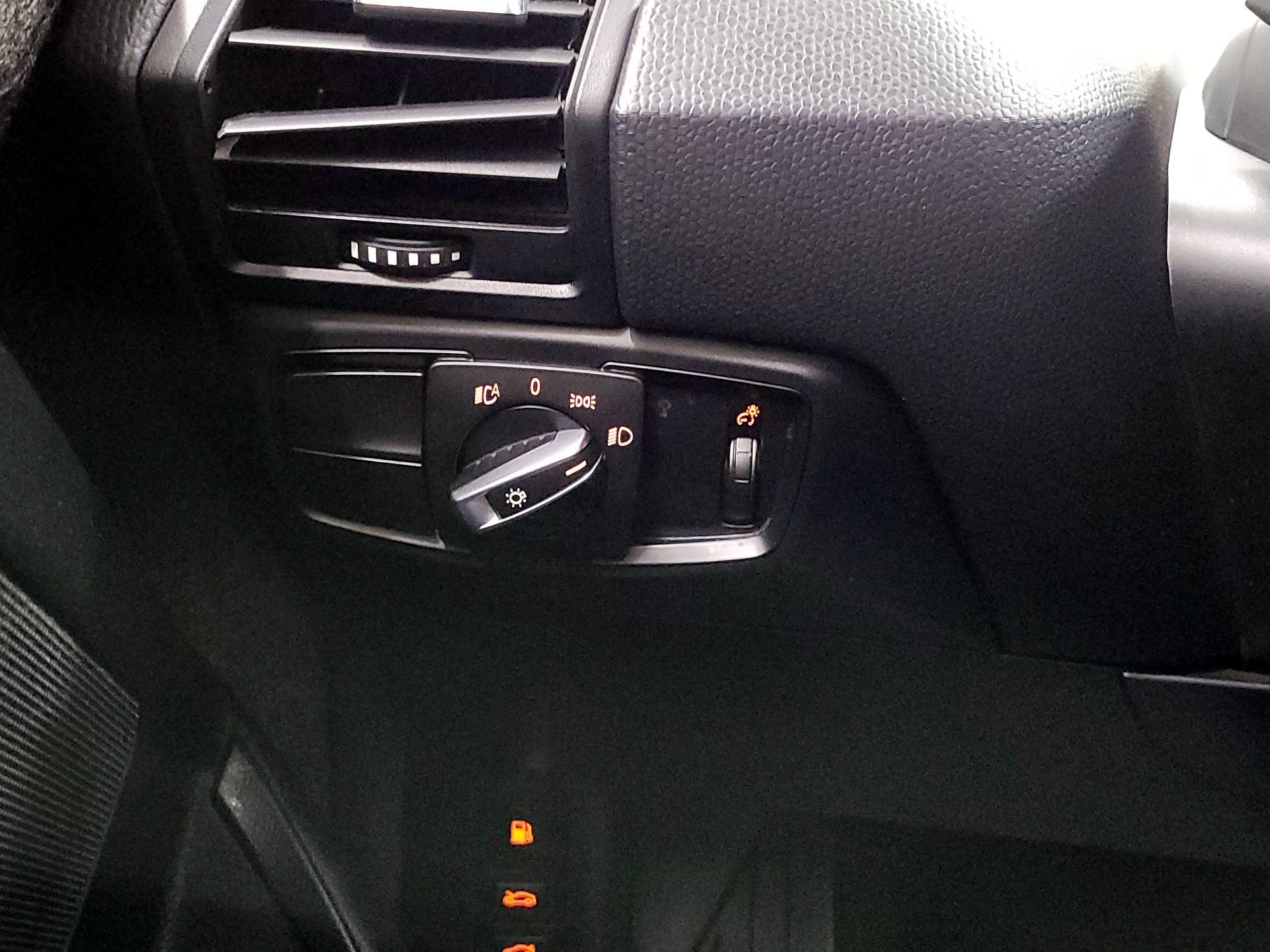 Thumbnail: 2019 BMW i3 - 13