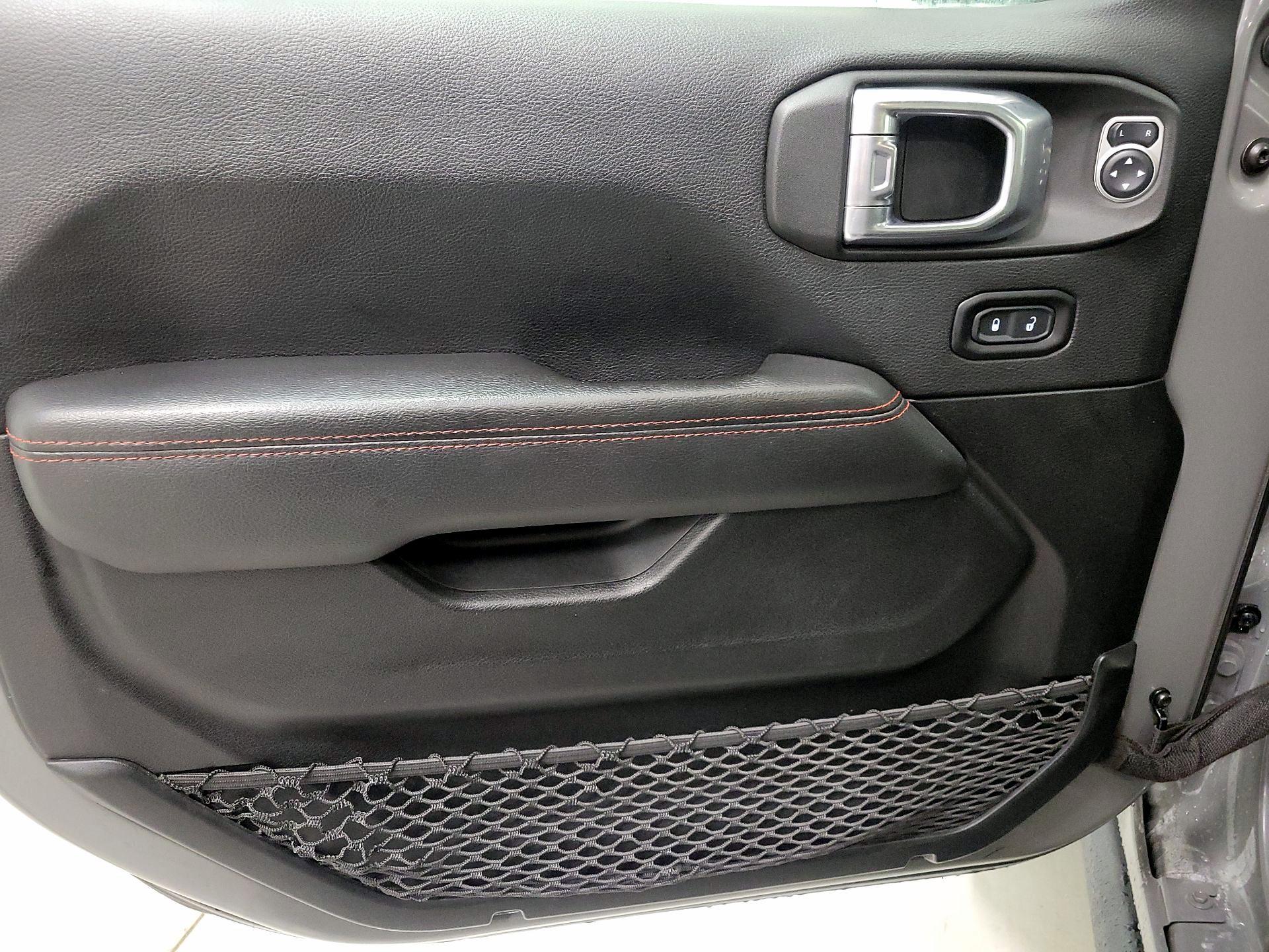 Thumbnail: 2021 Jeep Gladiator - 12