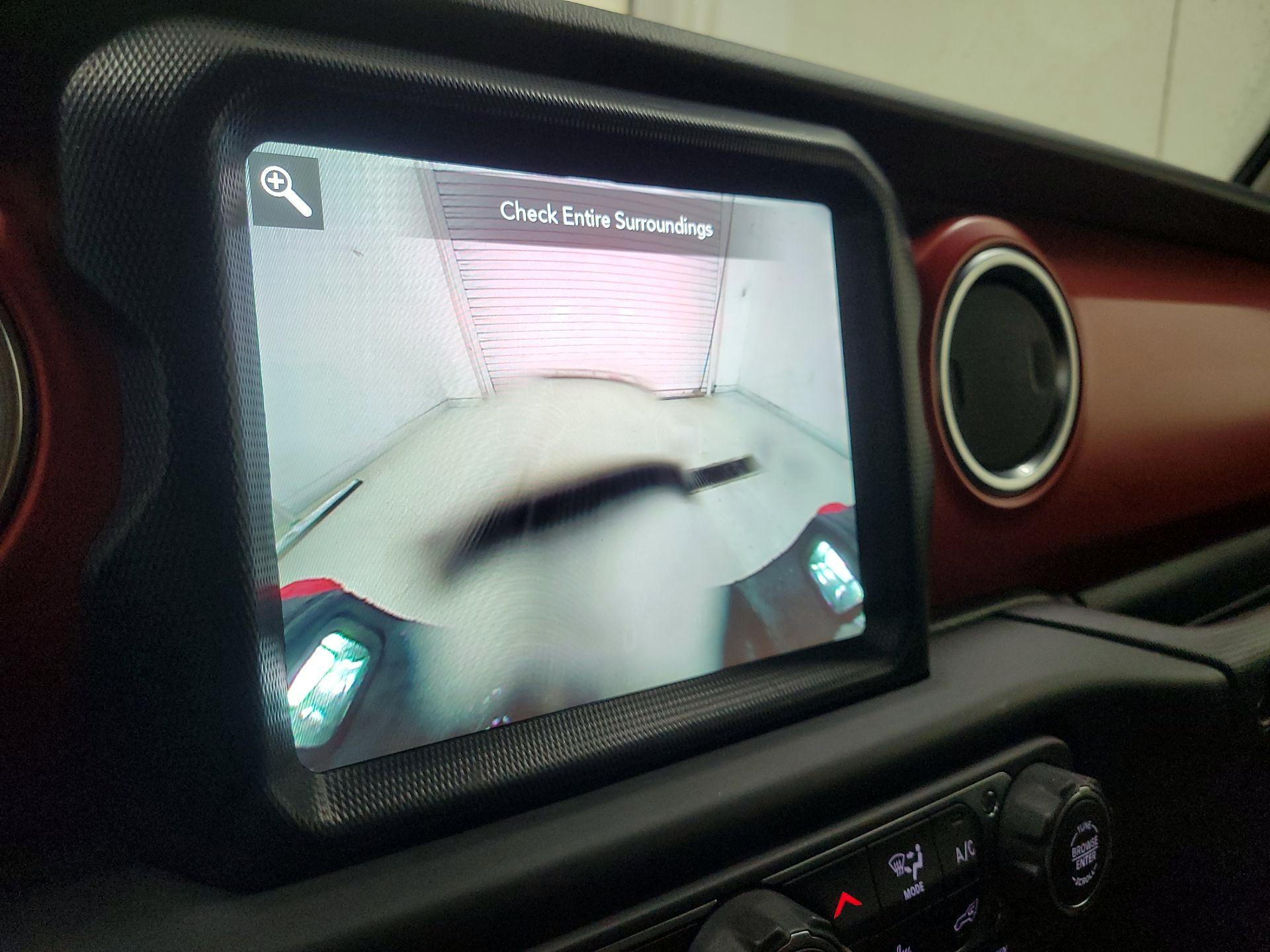 Thumbnail: 2021 Jeep Gladiator - 15