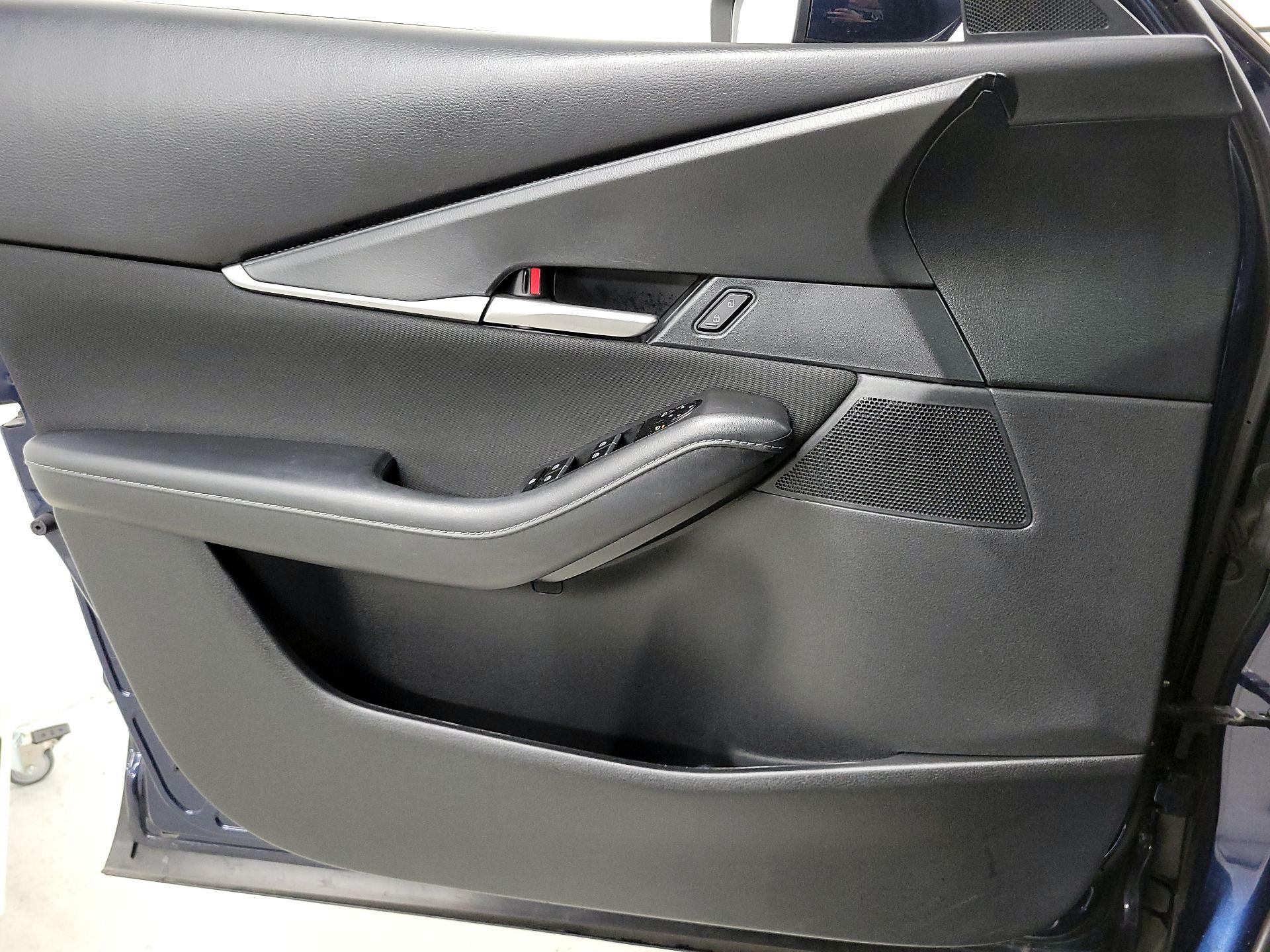 Thumbnail: 2023 Mazda CX-30 - 12