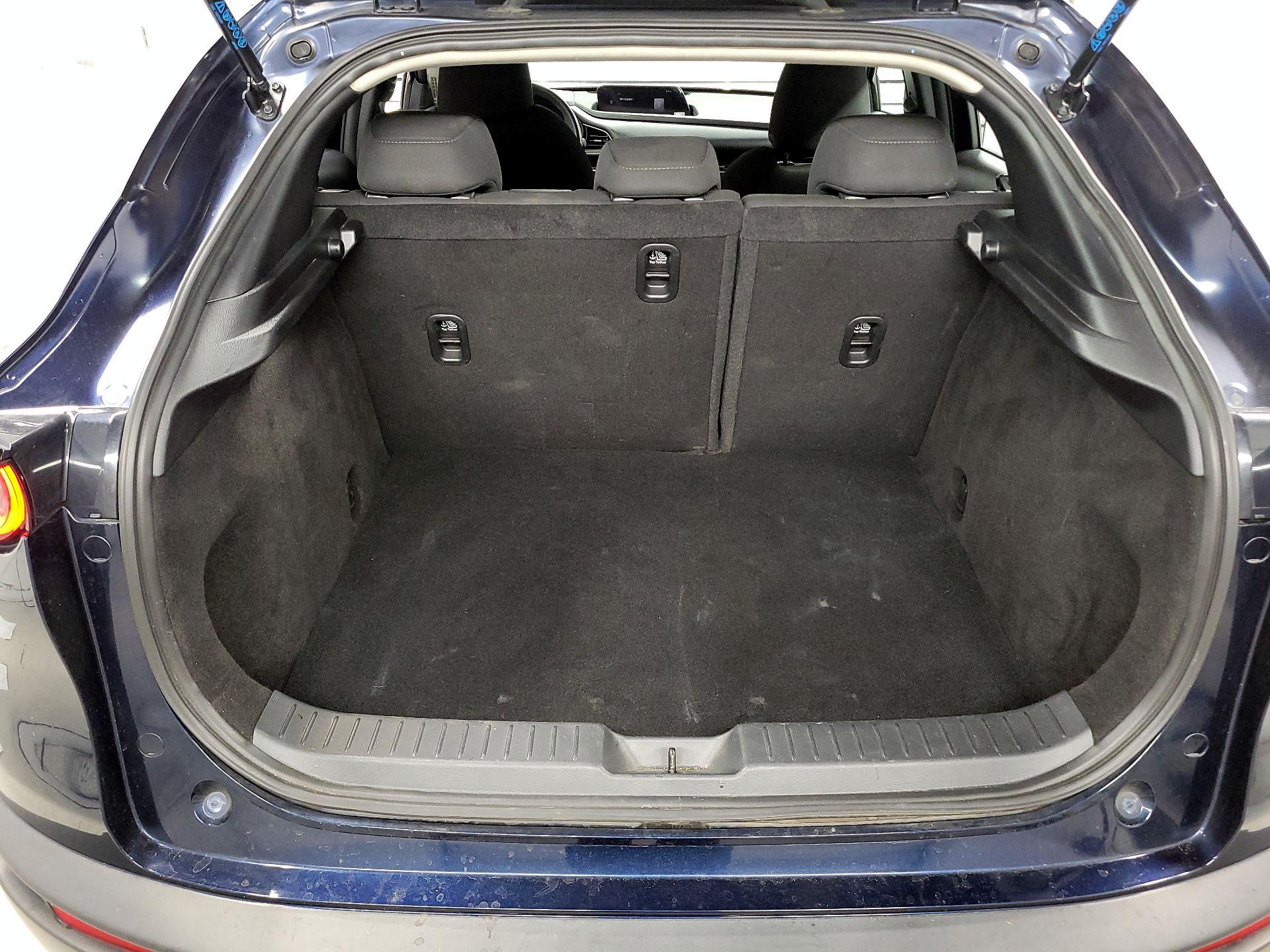 Thumbnail: 2023 Mazda CX-30 - 17