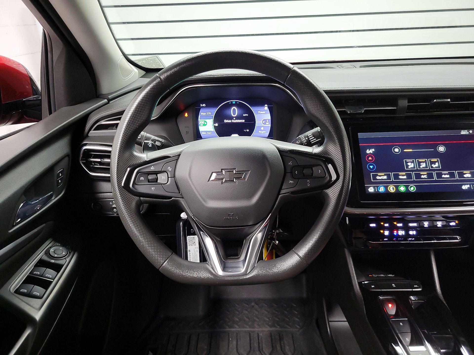 Thumbnail: 2023 Chevrolet Bolt EUV - 10