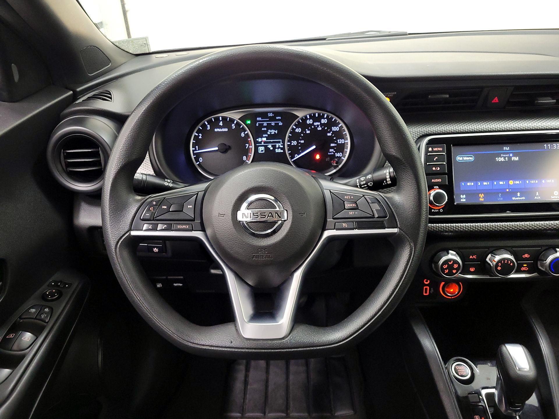 Thumbnail: 2020 Nissan Kicks - 10