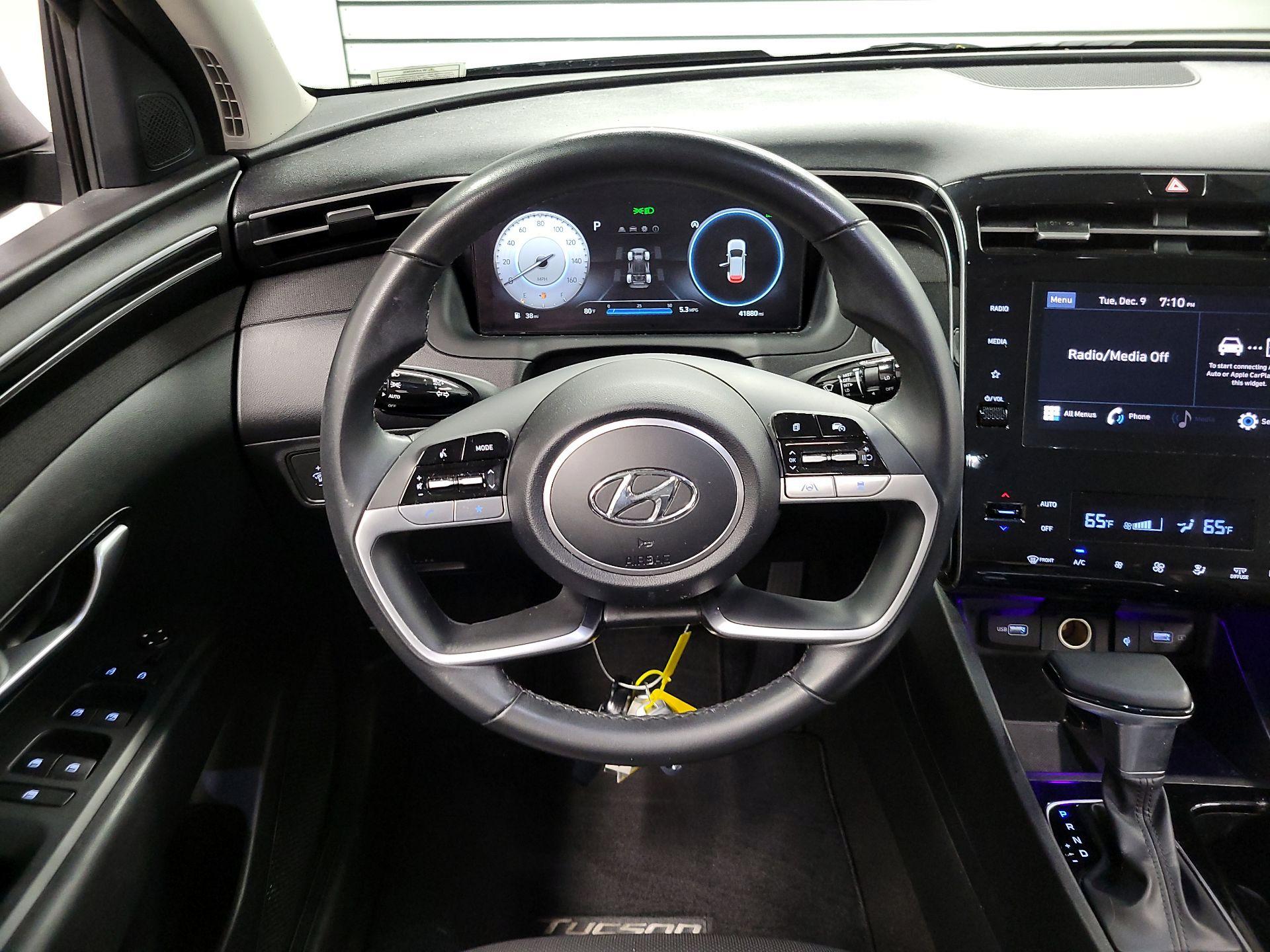 Thumbnail: 2023 Hyundai Tucson - 10