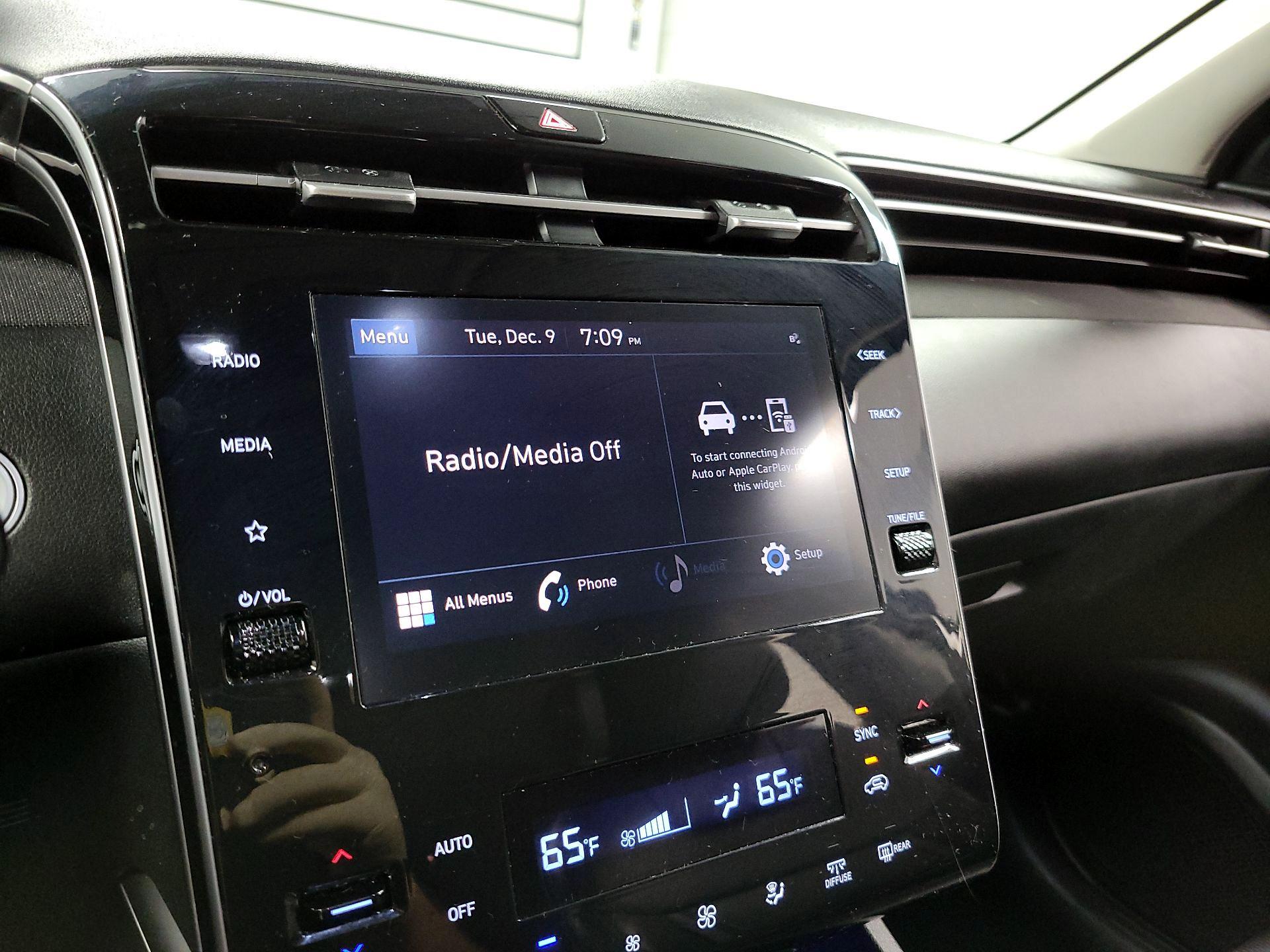 Thumbnail: 2023 Hyundai Tucson - 15