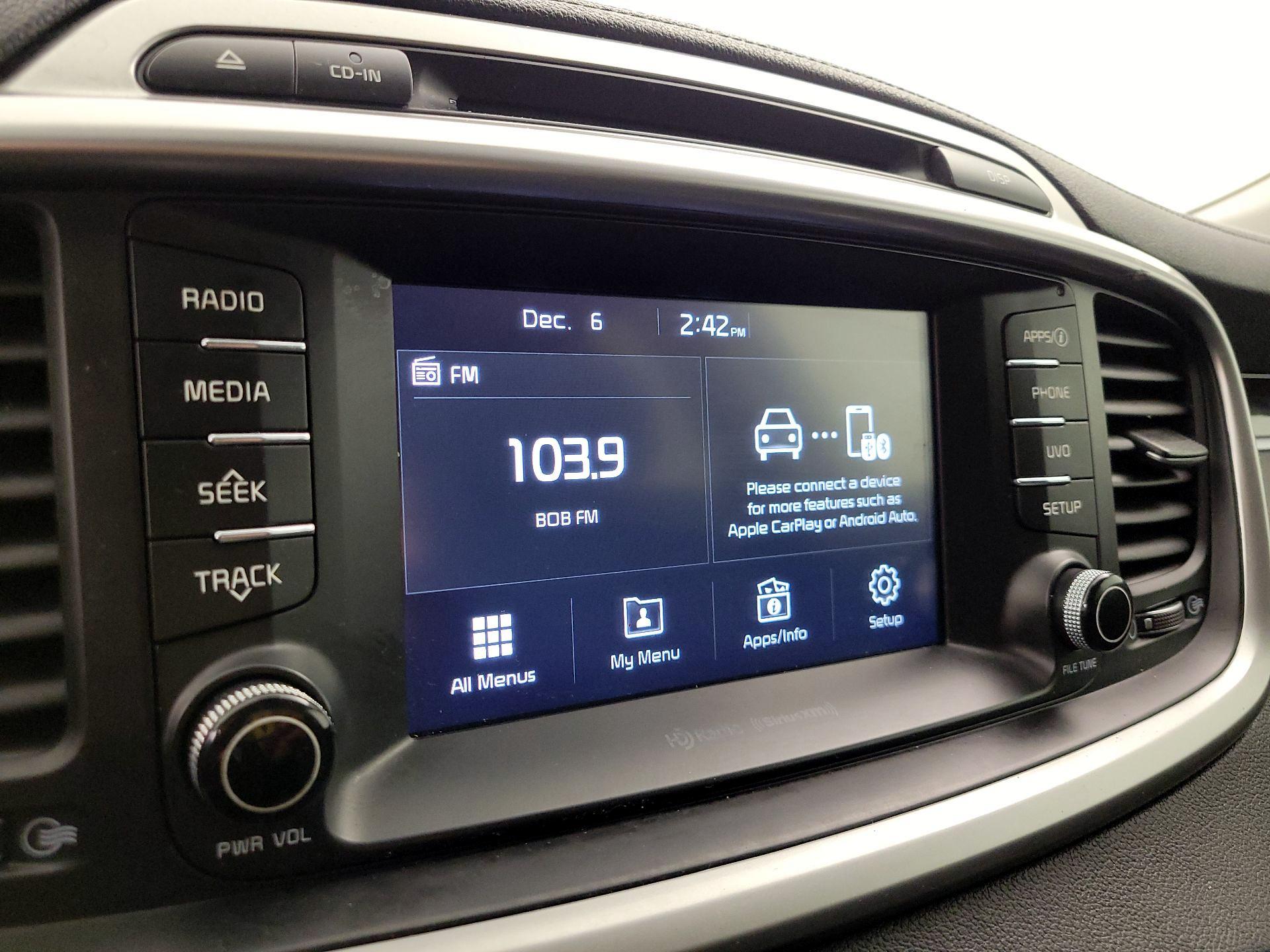 Thumbnail: 2018 Kia Sorento - 15