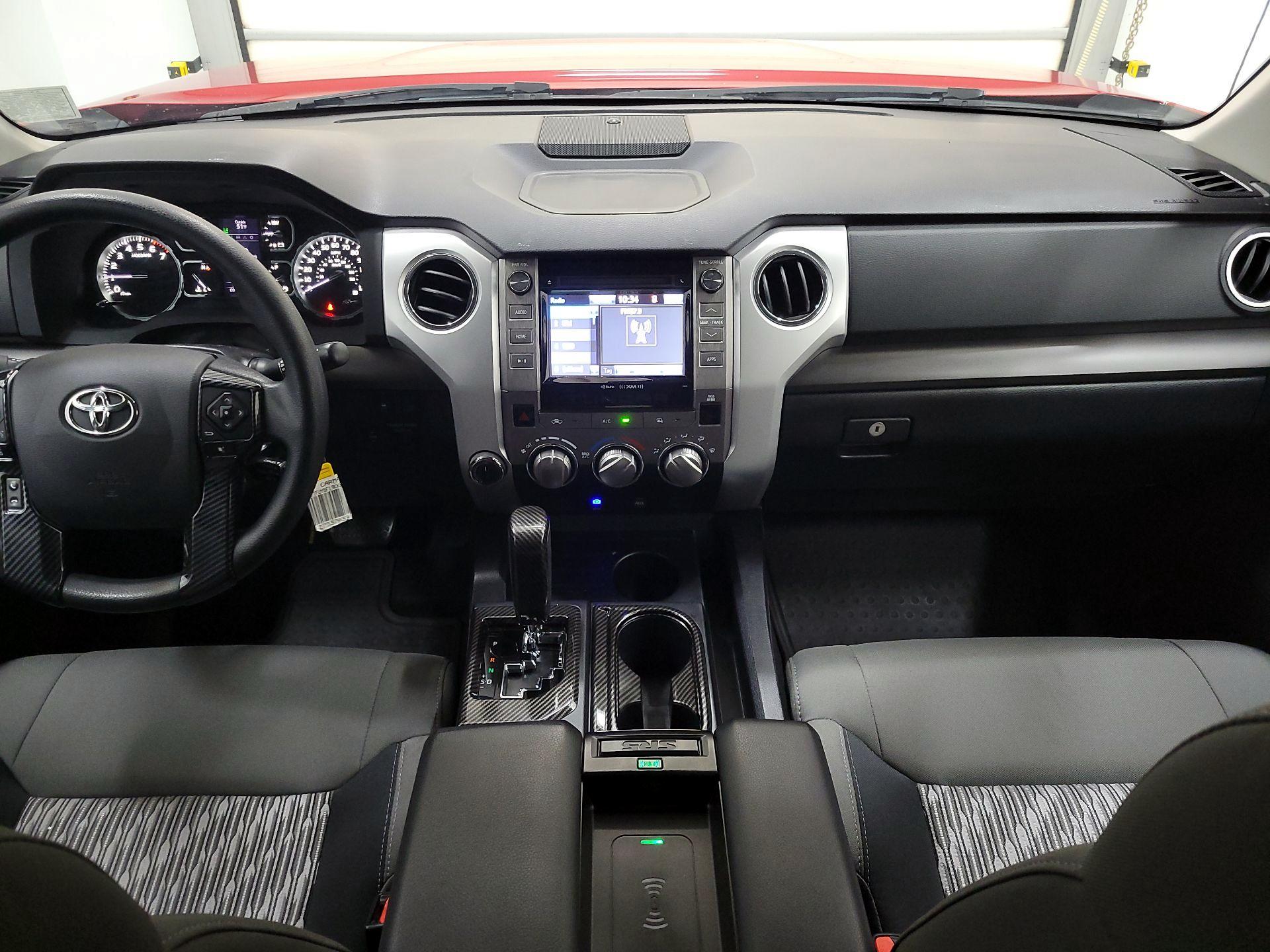 Thumbnail: 2019 Toyota Tundra - 9