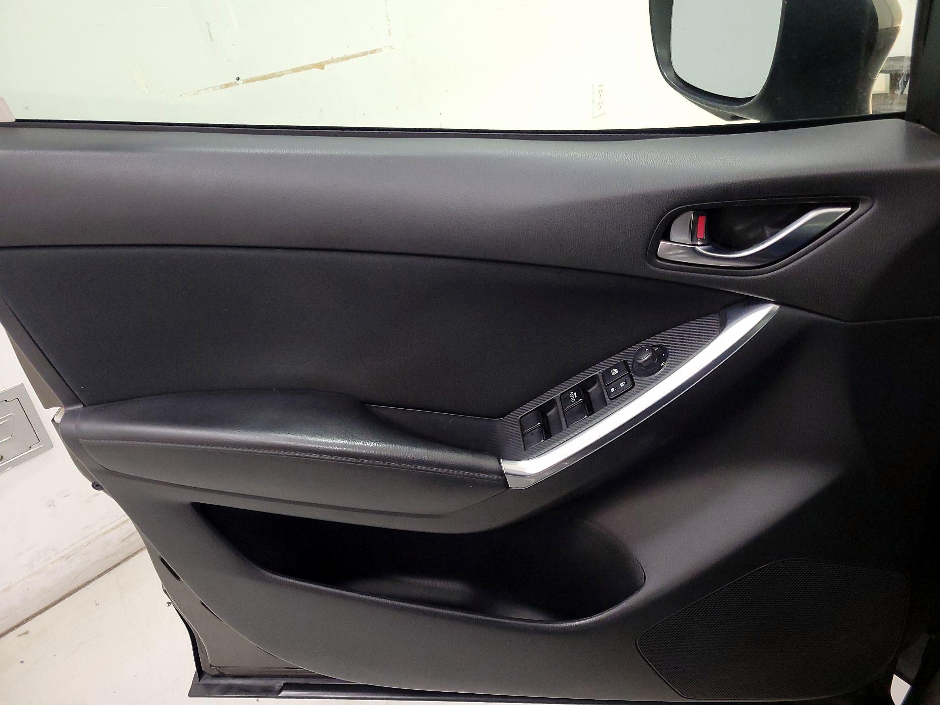 Thumbnail: 2016 Mazda CX-5 - 12