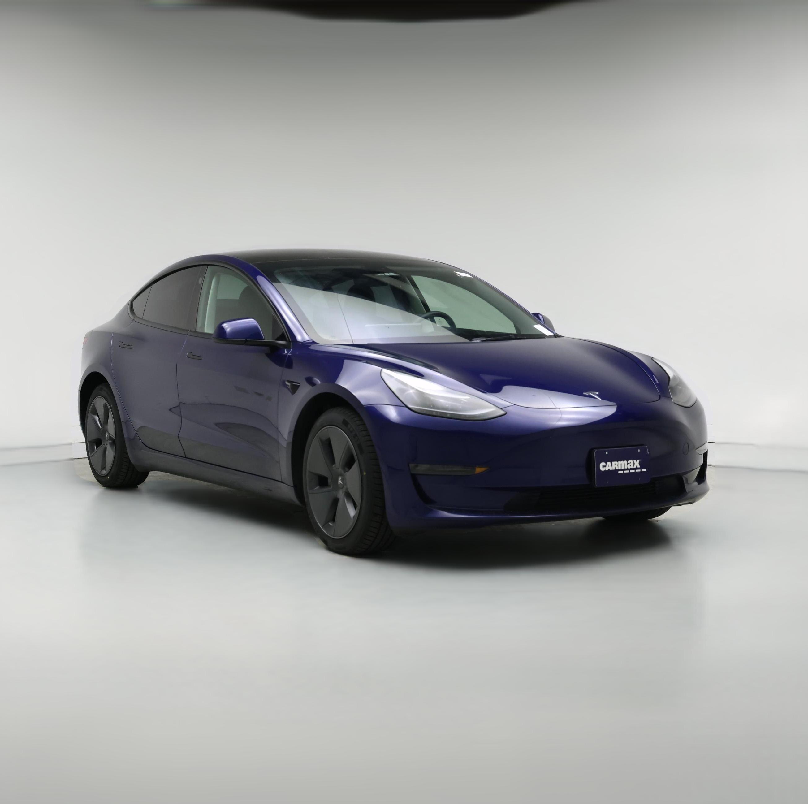 Thumbnail: 2023 Tesla Model 3 - 1