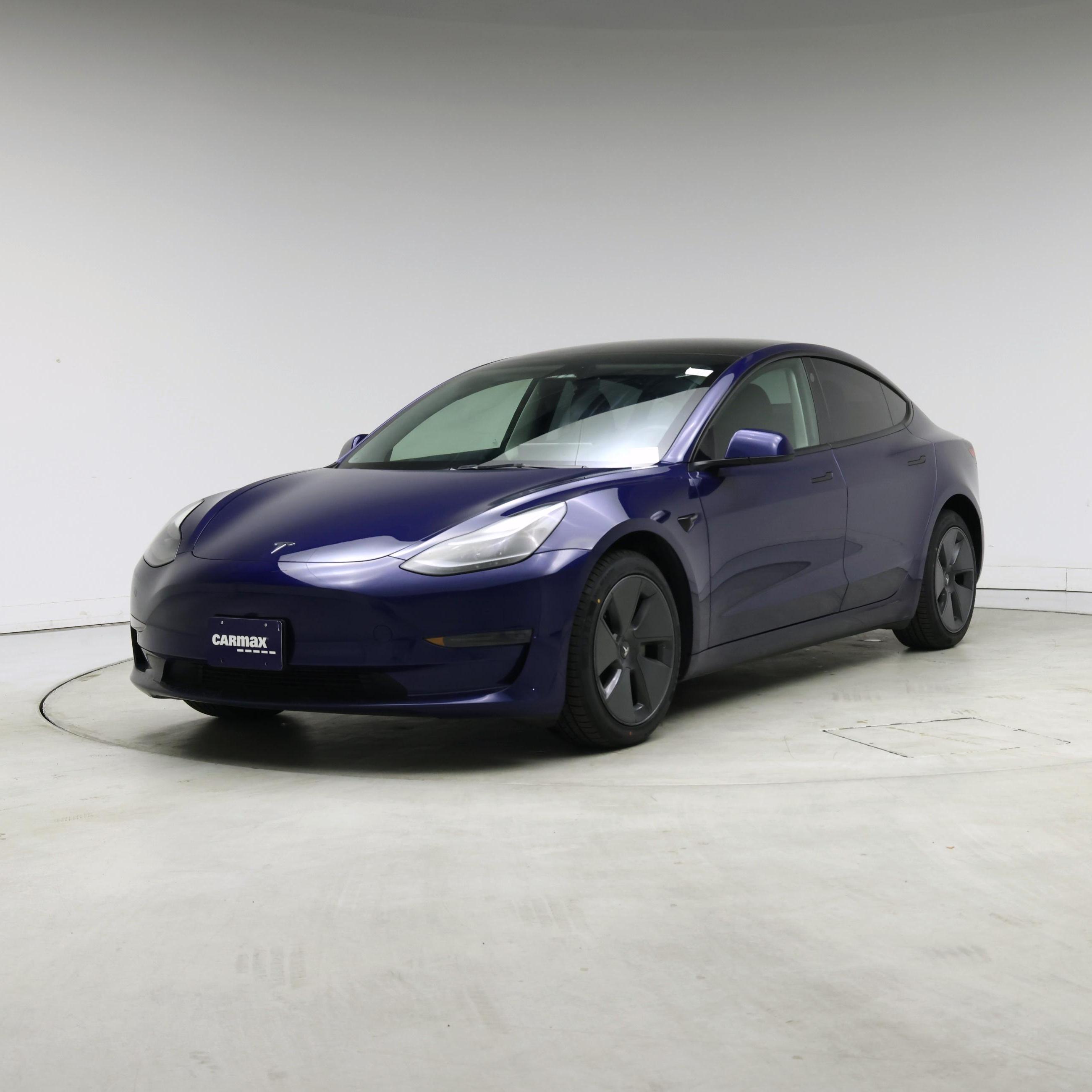 Thumbnail: 2023 Tesla Model 3 - 4