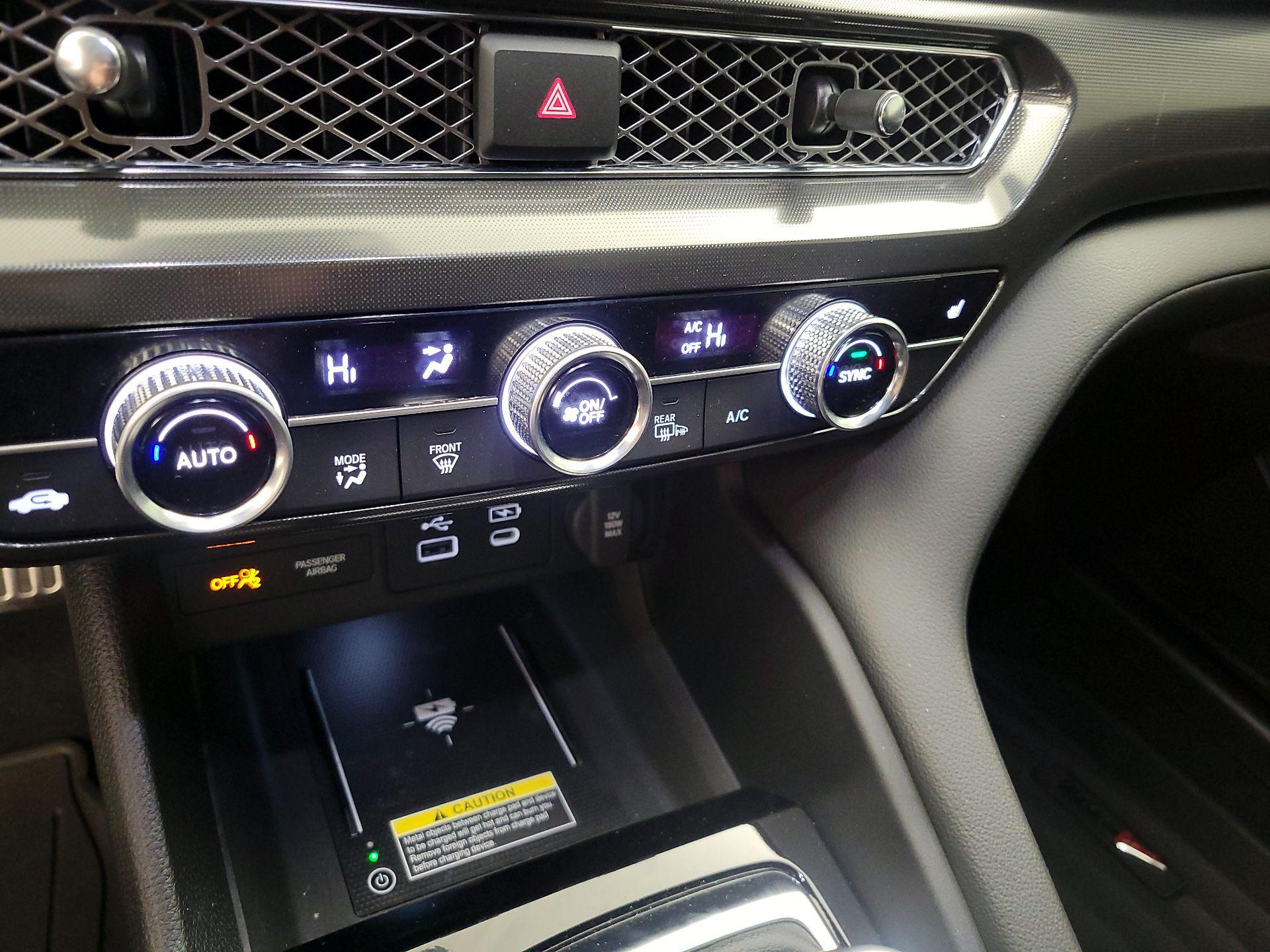 Thumbnail: 2023 Acura Integra - 16