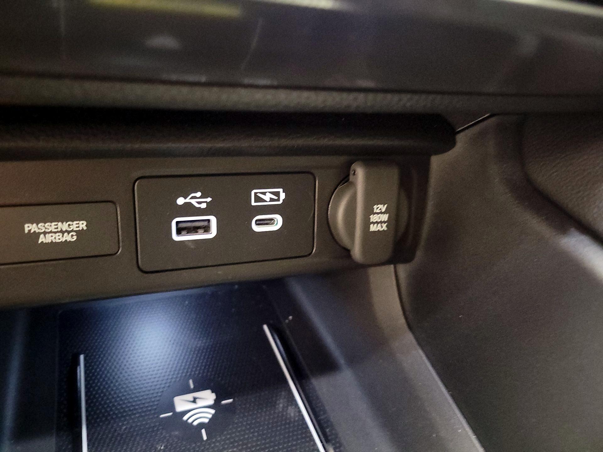 Thumbnail: 2023 Acura Integra - 18