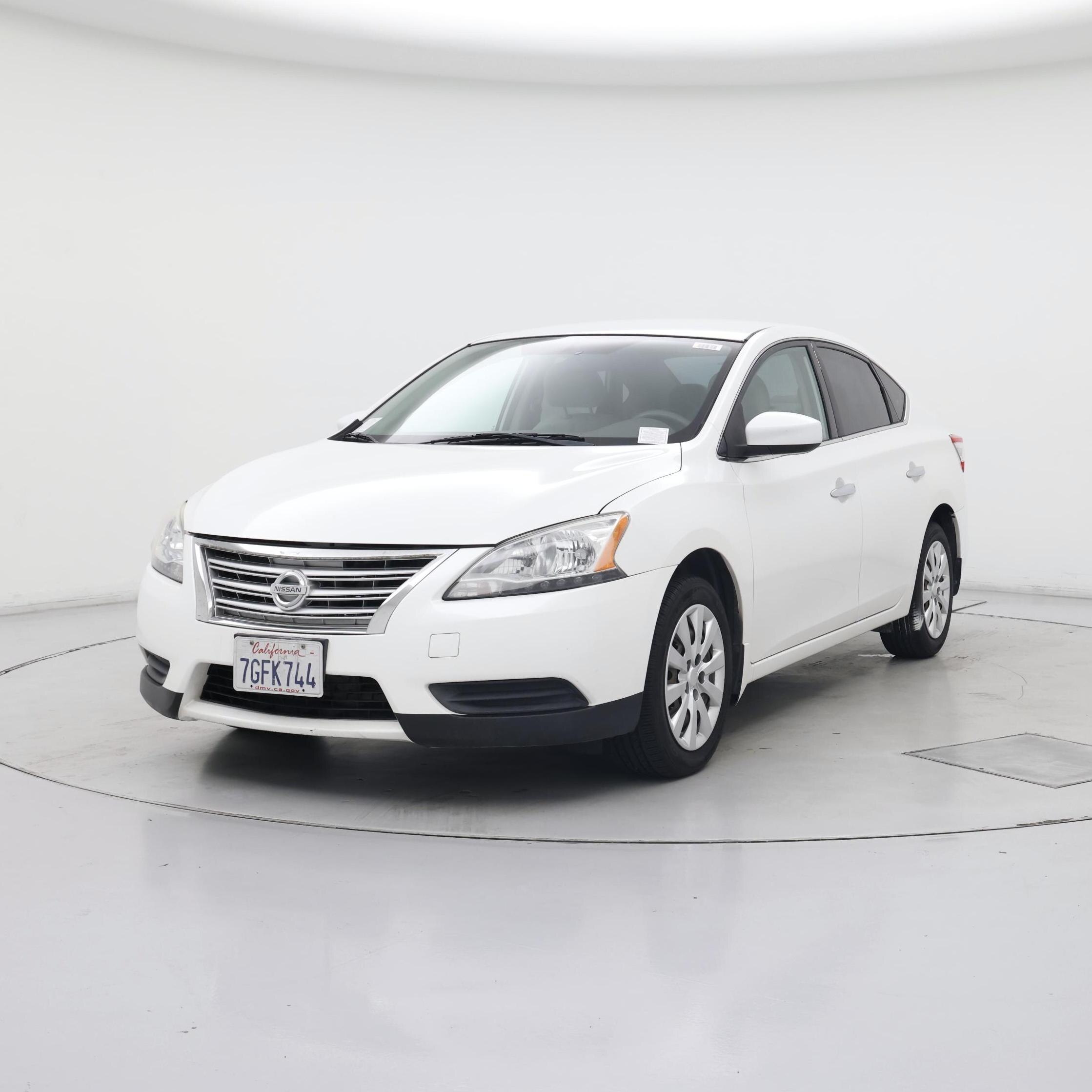 Thumbnail: 2014 Nissan Sentra - 4
