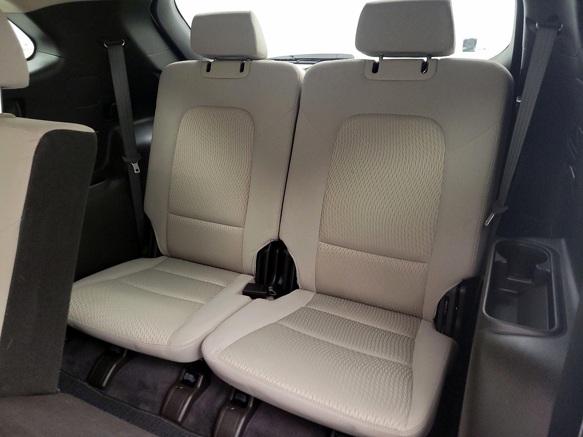 Thumbnail: 2018 Hyundai Santa Fe - 20