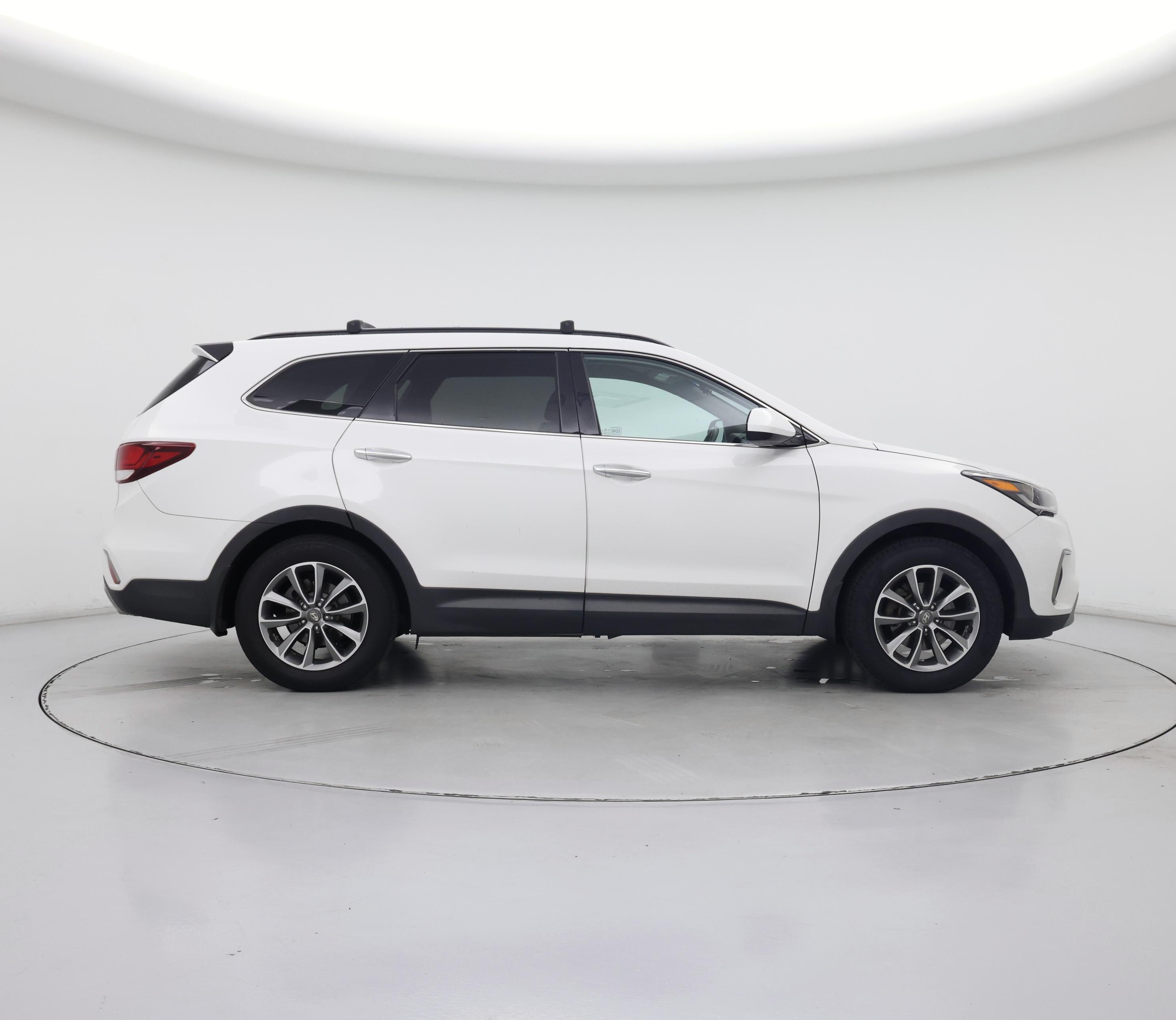 Thumbnail: 2018 Hyundai Santa Fe - 7