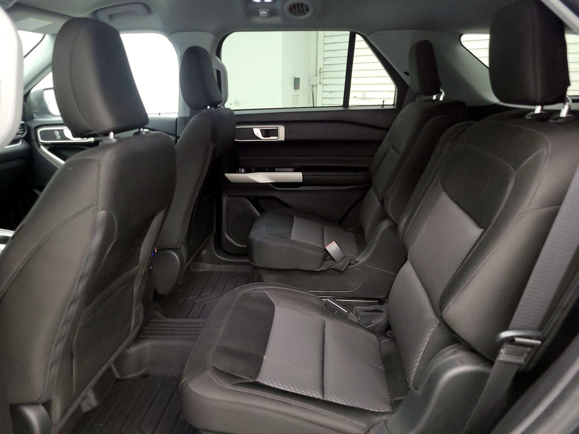 Thumbnail: 2022 Ford Explorer - 19