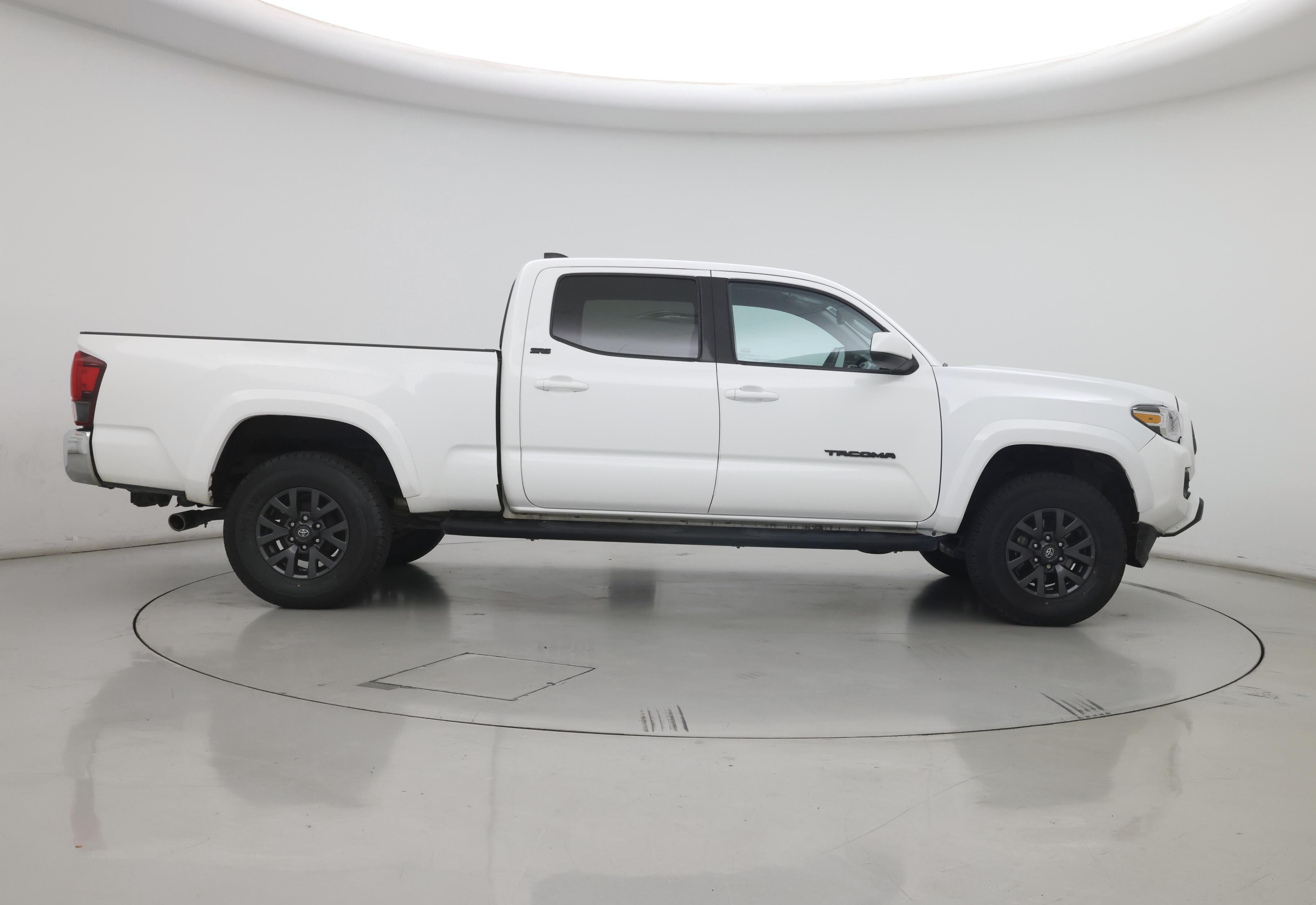 Thumbnail: 2023 Toyota Tacoma - 7
