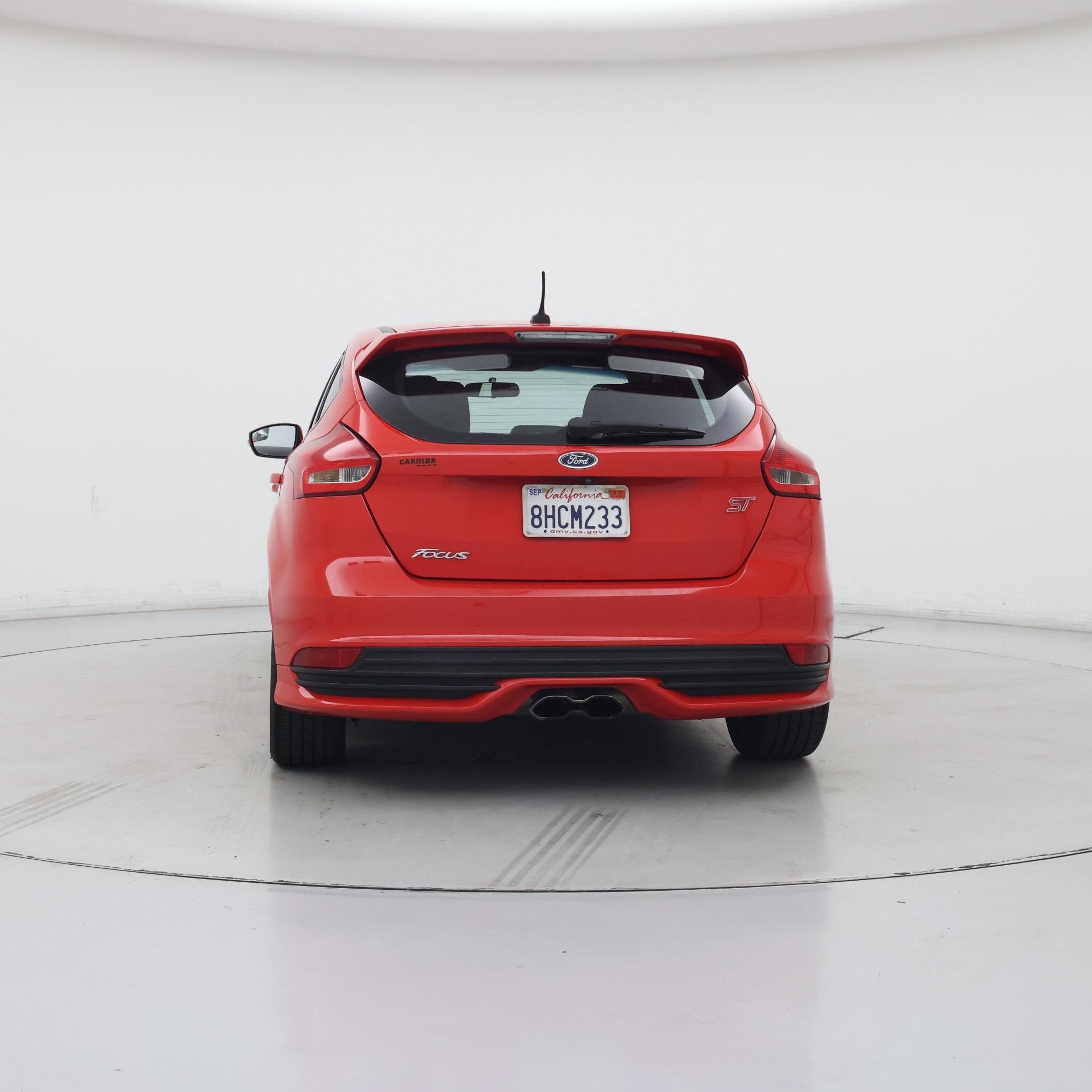 Thumbnail: 2016 Ford Focus - 6