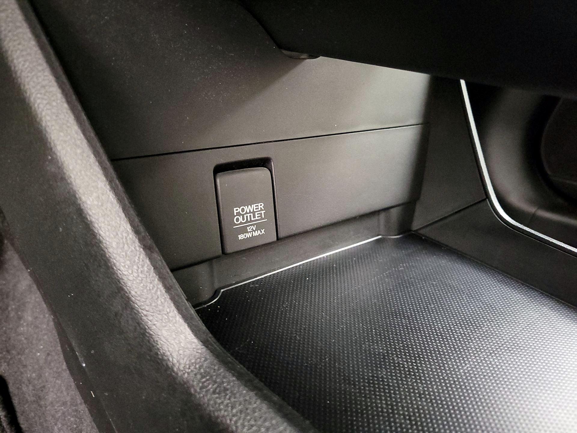 Thumbnail: 2018 Honda Clarity - 18