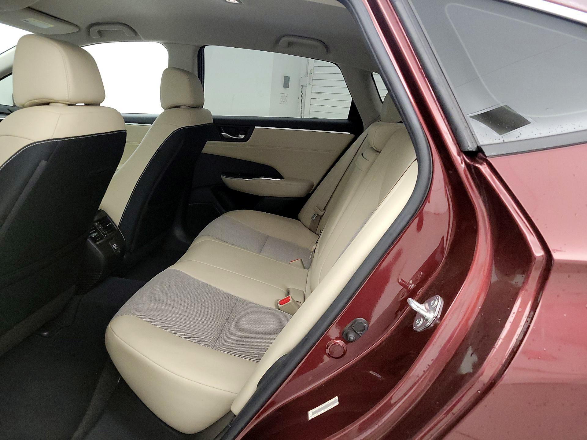 Thumbnail: 2018 Honda Clarity - 19